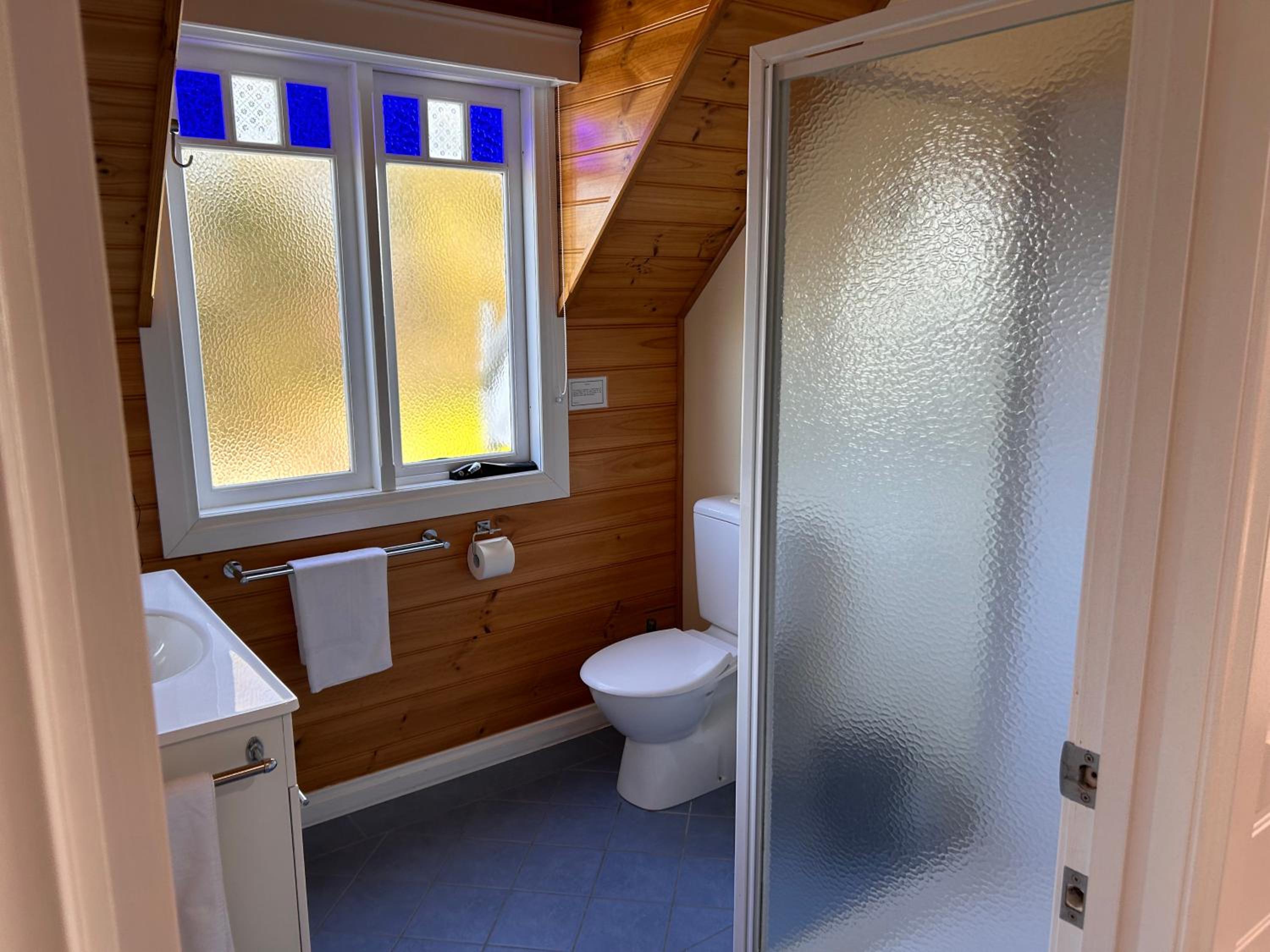 Double Story Cottage - Photo 46