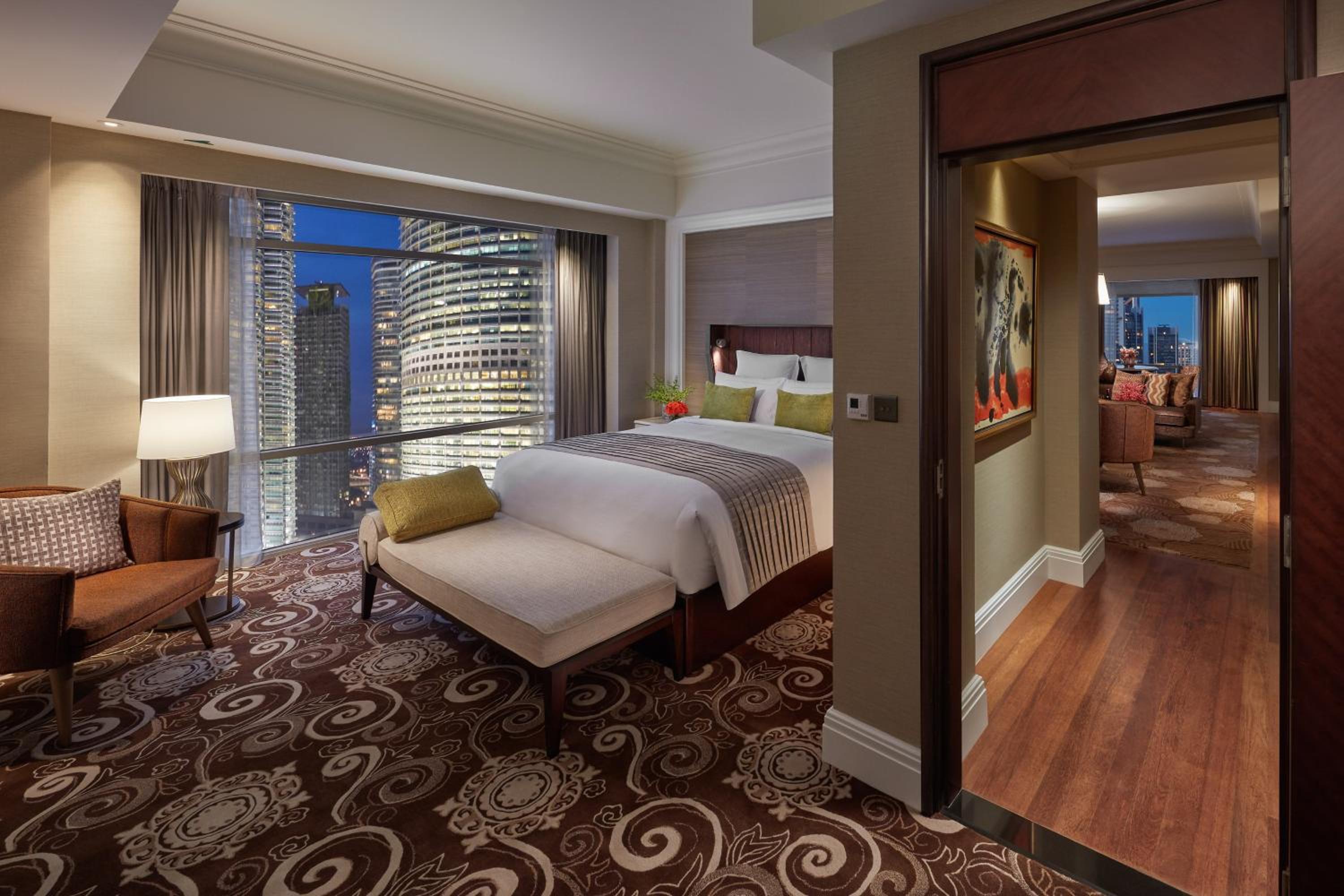 Oriental Suite King Bed