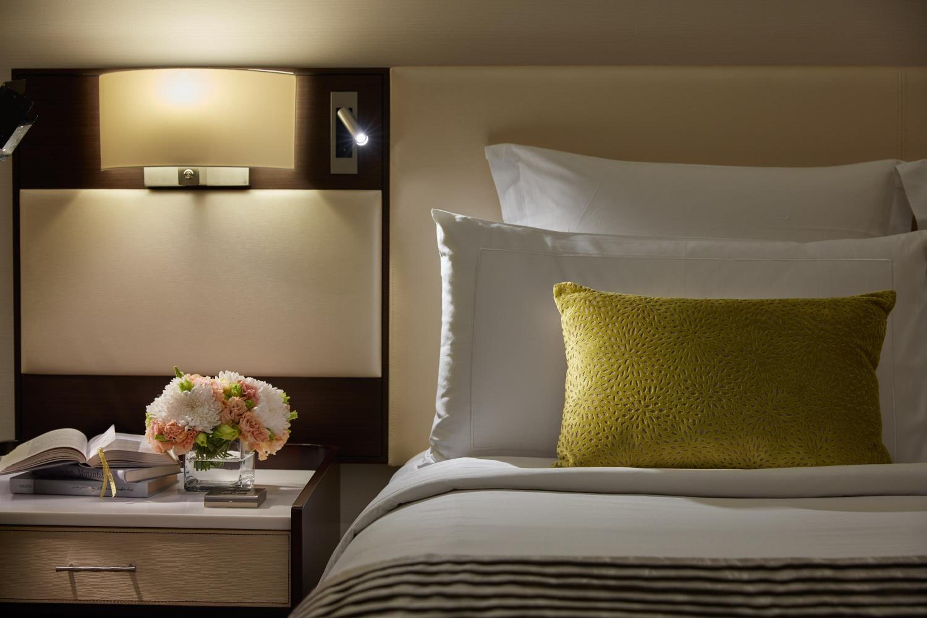 Club Corner Park View Room King Bed