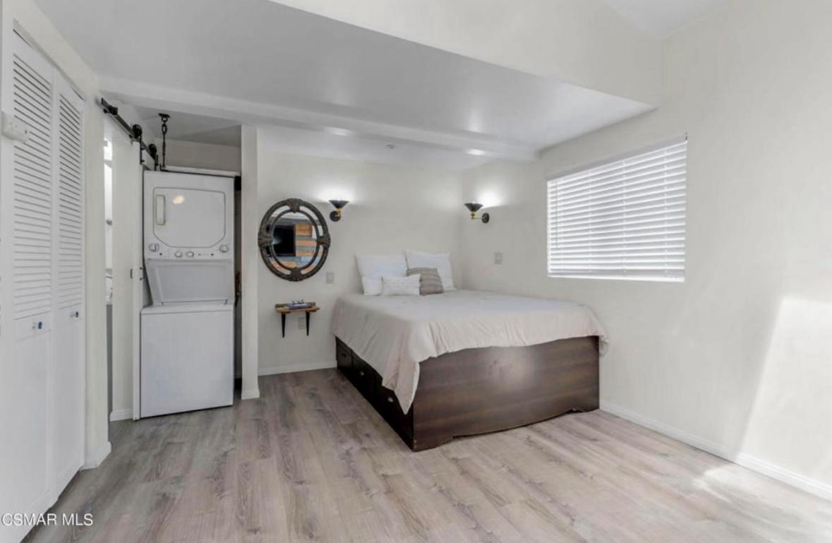 Four-Bedroom House photo 2