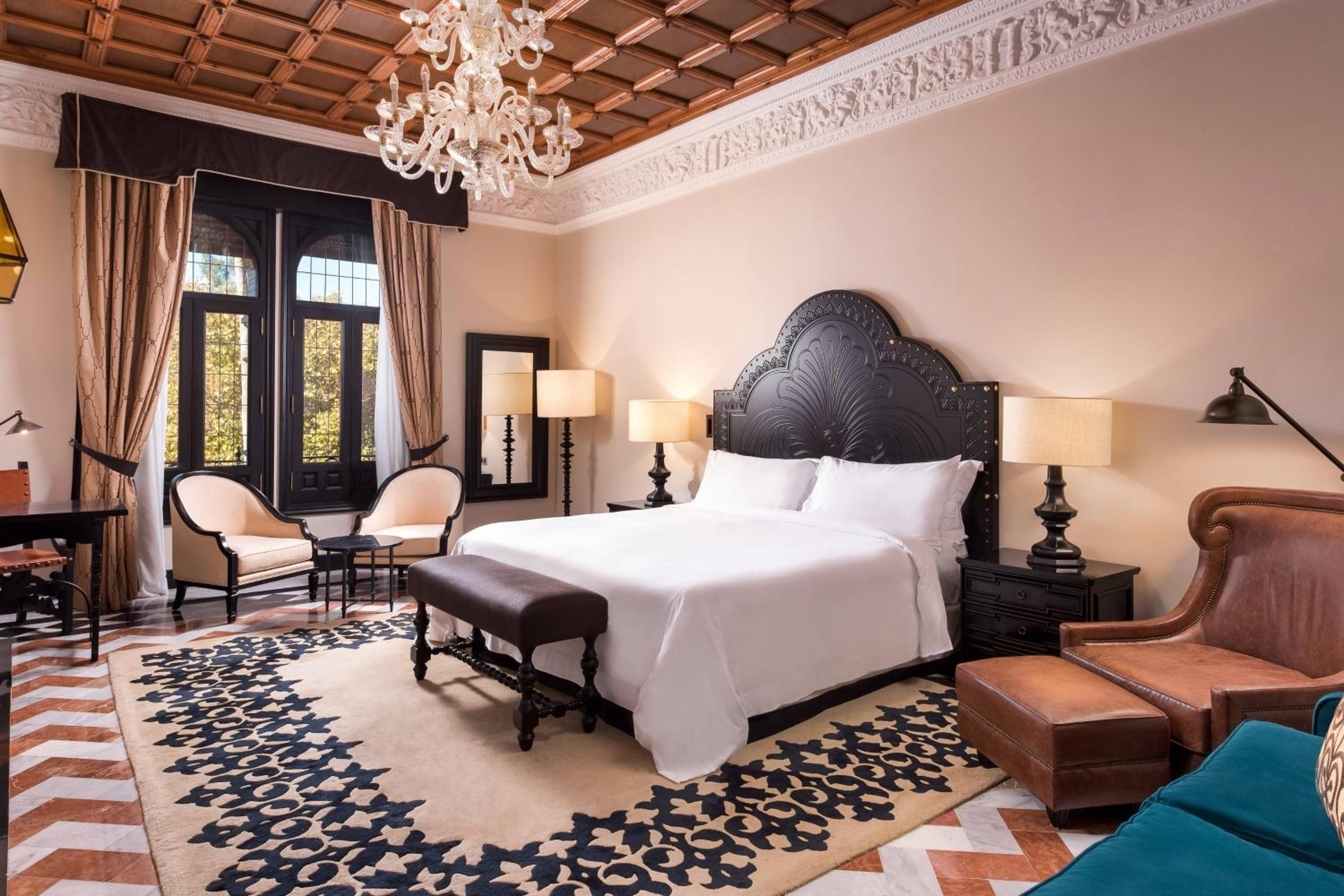 Grand Deluxe Double Room