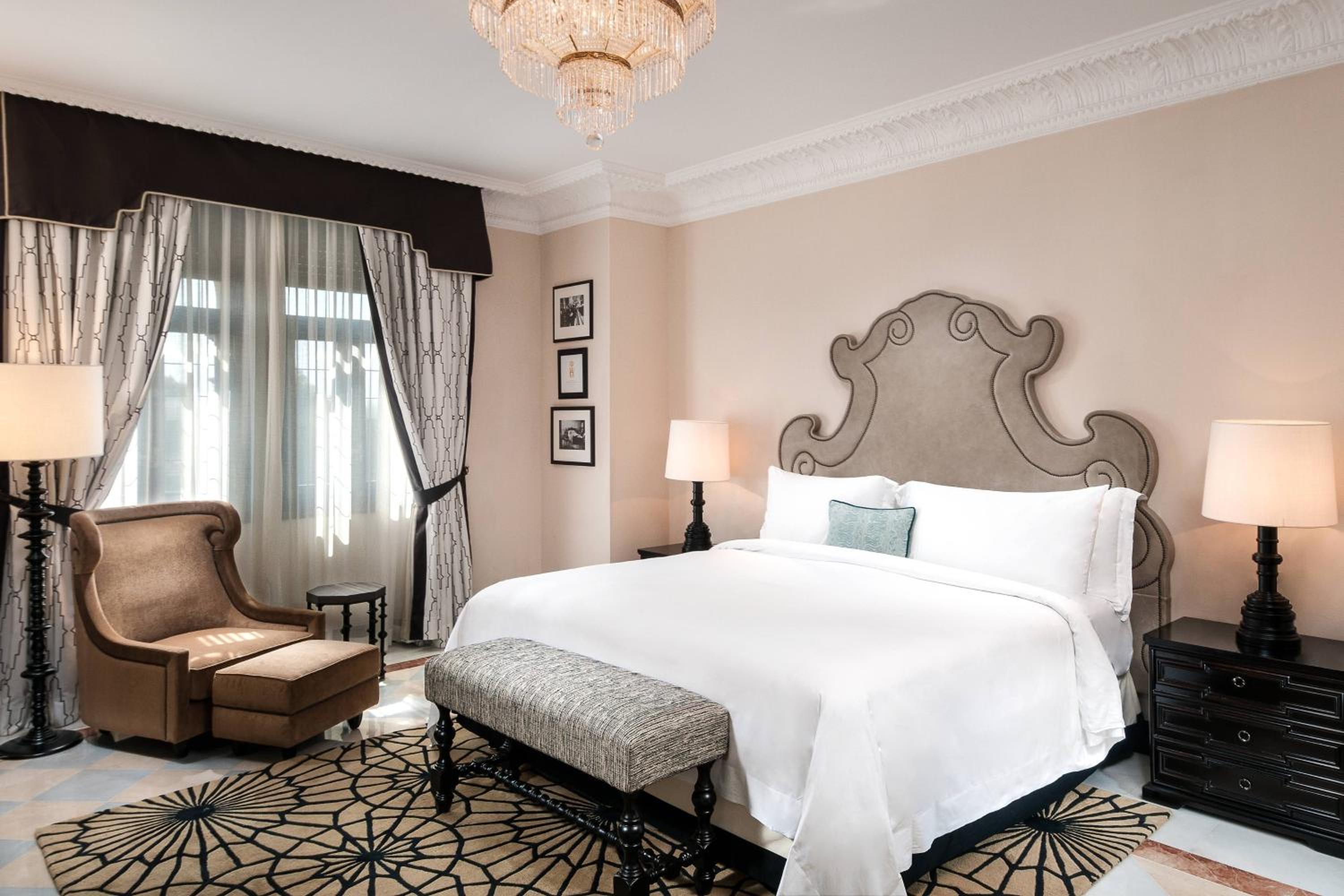 Grand Deluxe Double Room