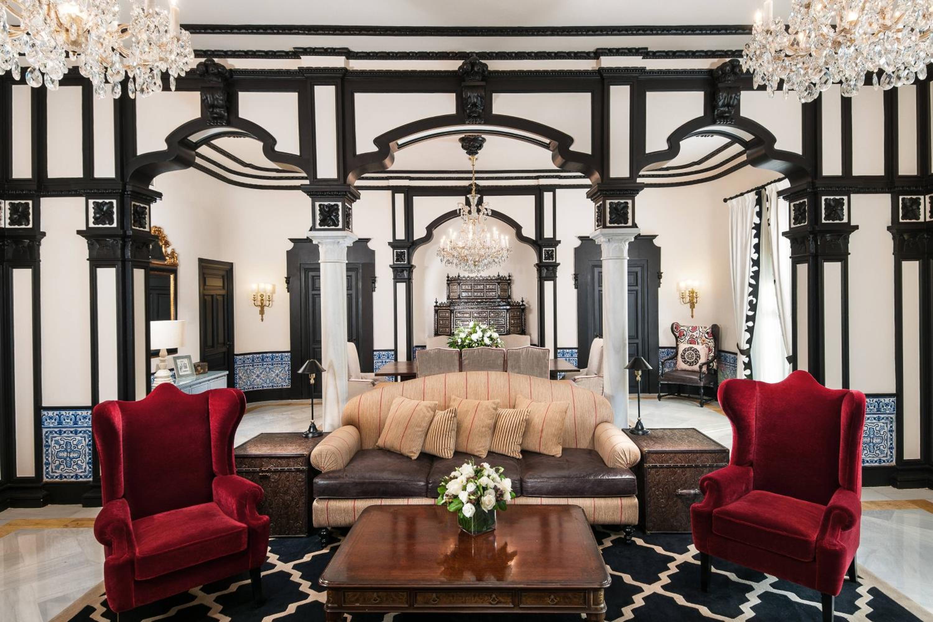 Alfonso XIII Suite