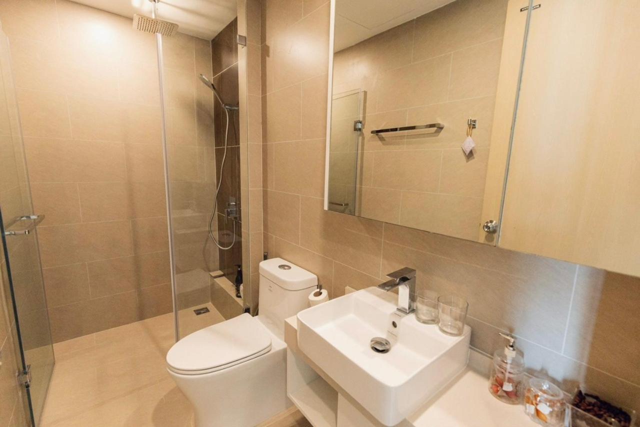 Three-Bedroom Apartment - Photo 4
