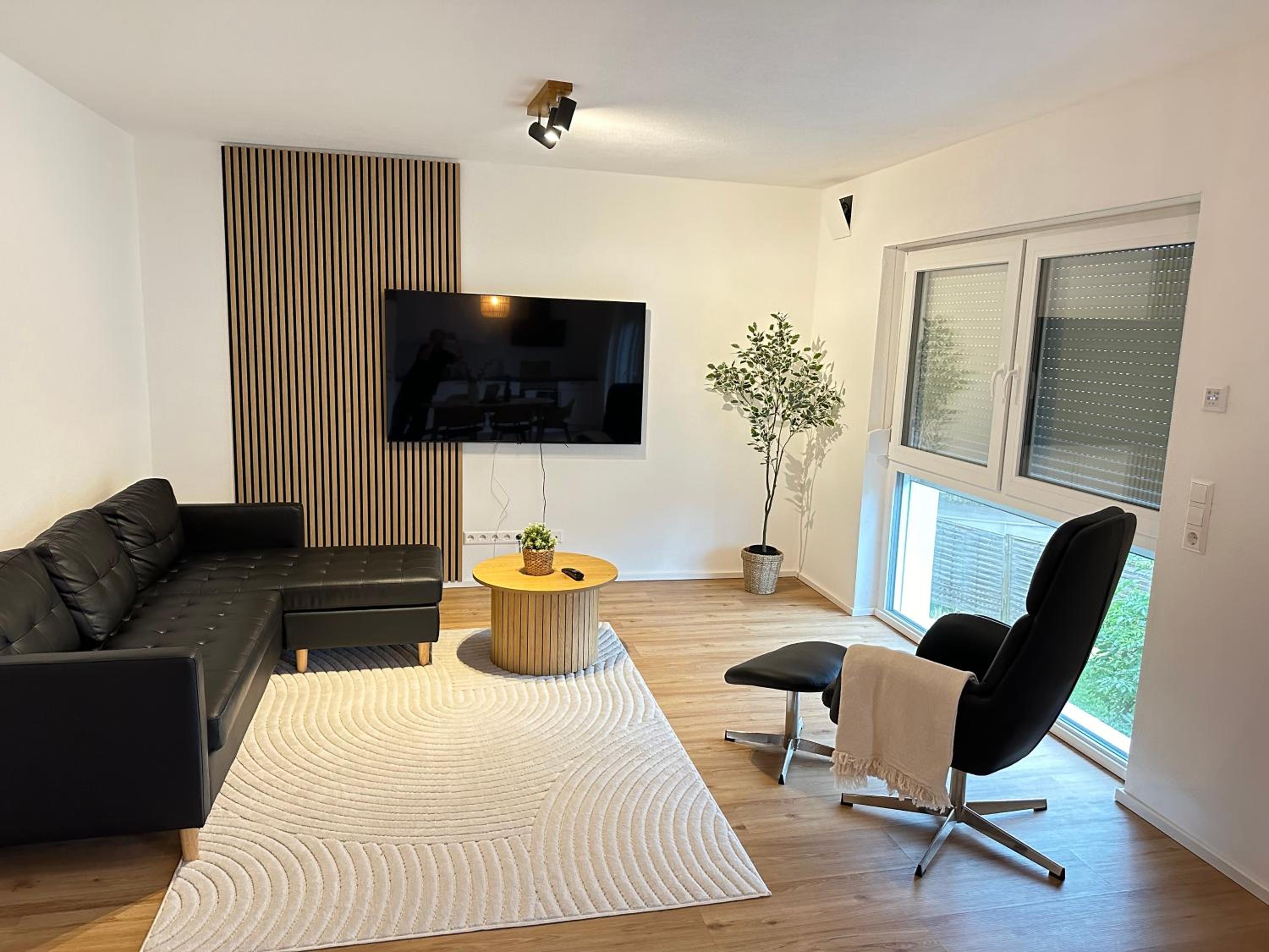 Two-Bedroom Deluxe Apartment With Balcony photo 1