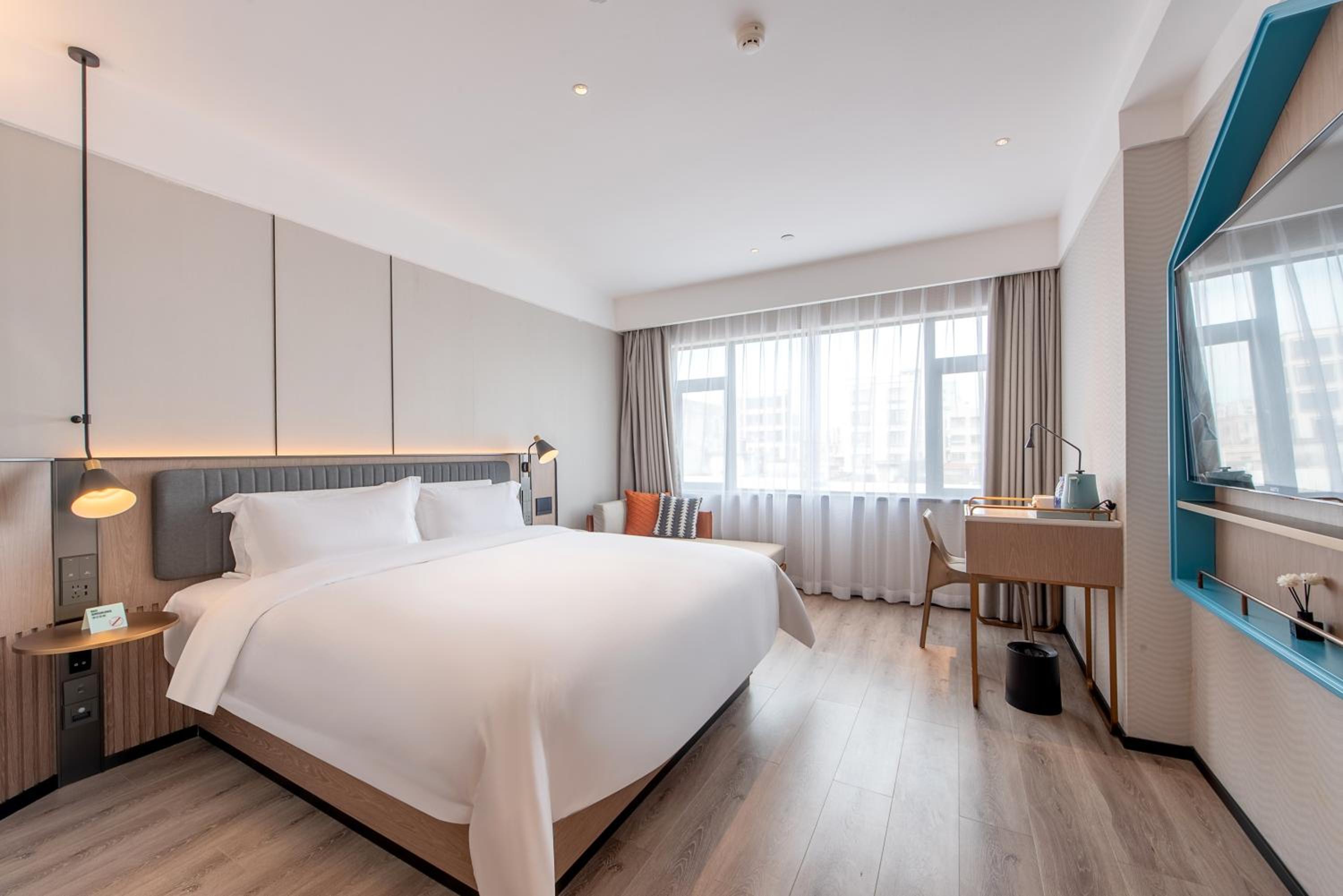 Superior Queen Room
