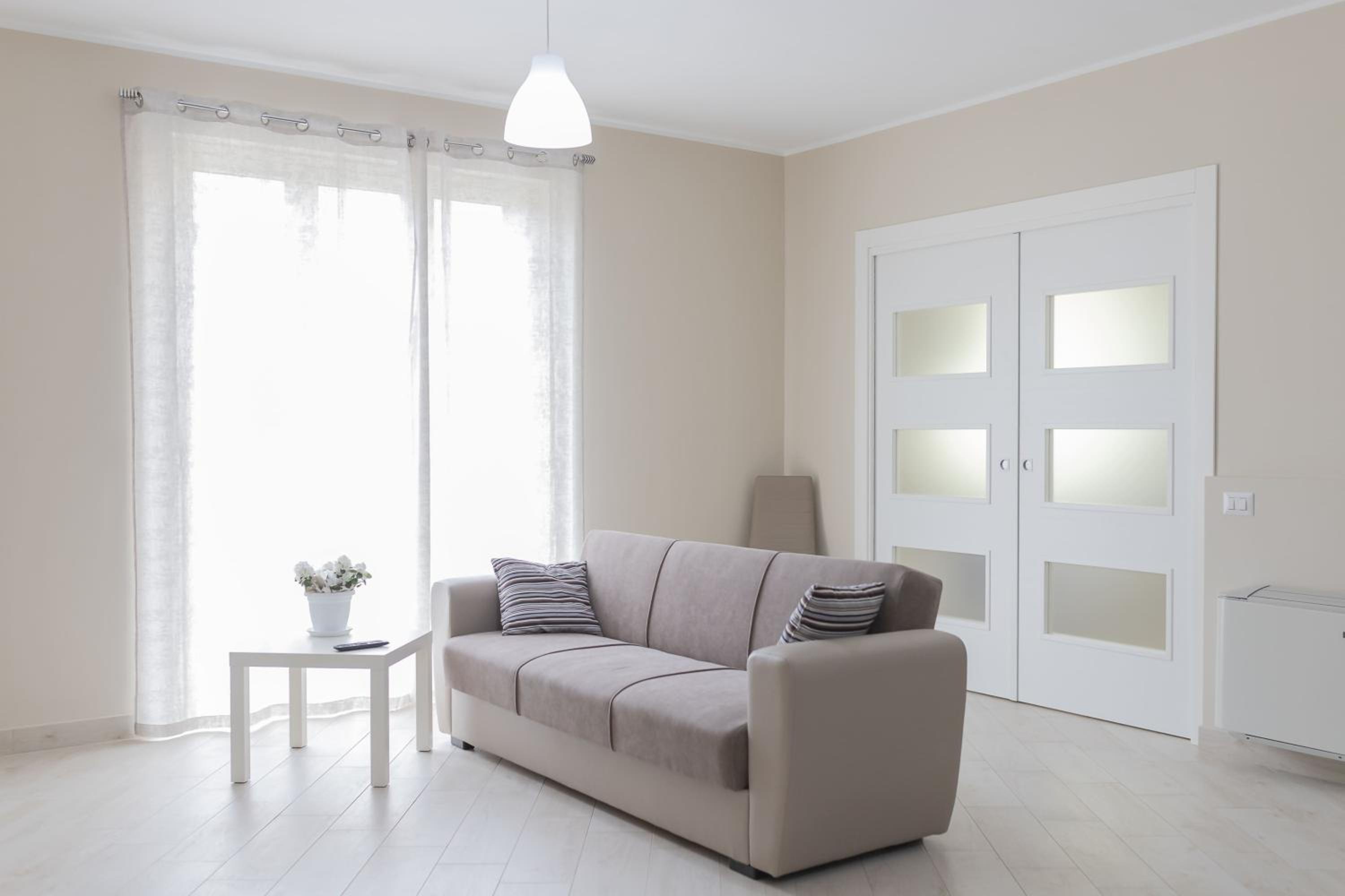 Three-Bedroom Apartment - Photo 19
