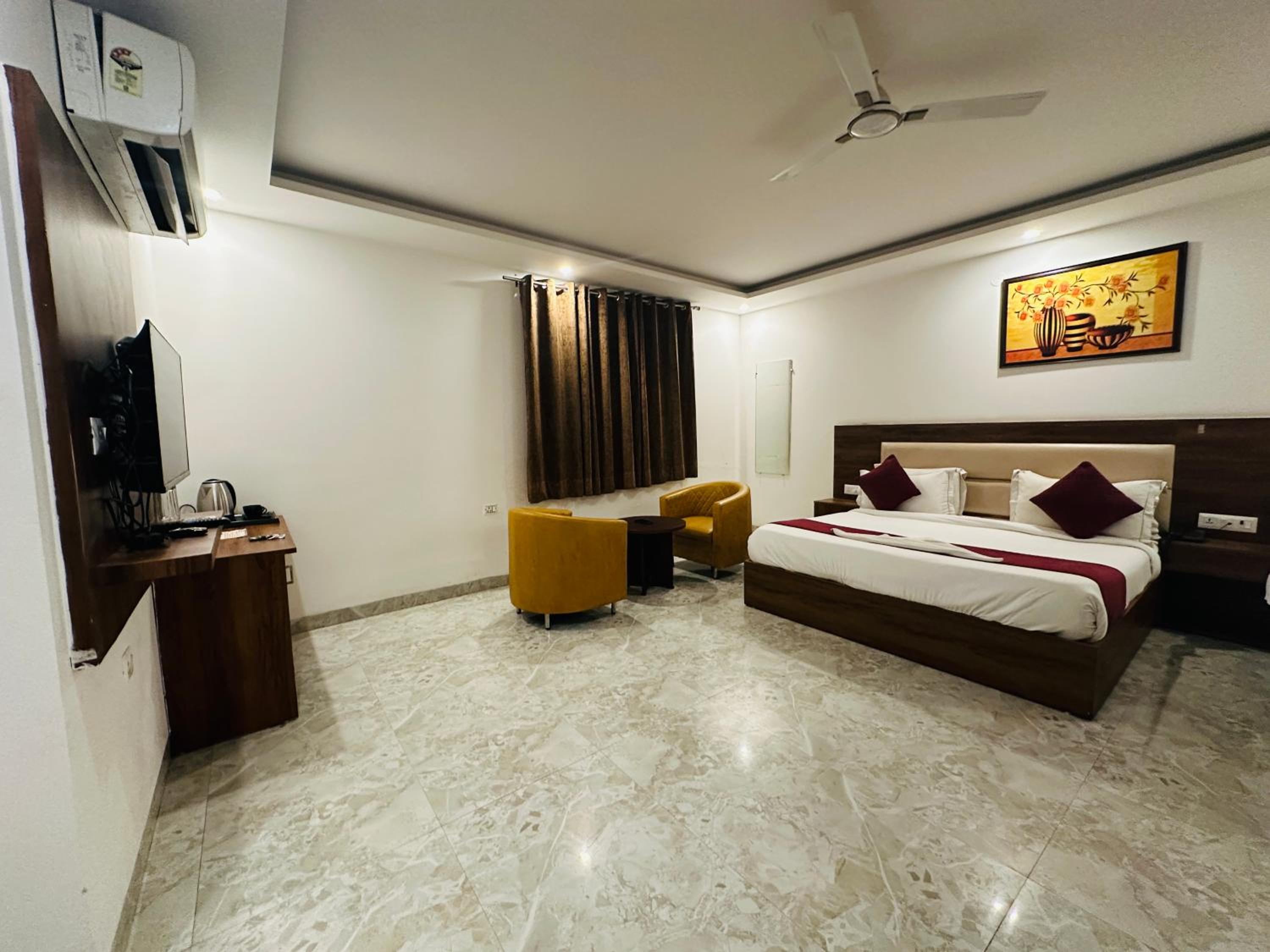 Deluxe Double Room