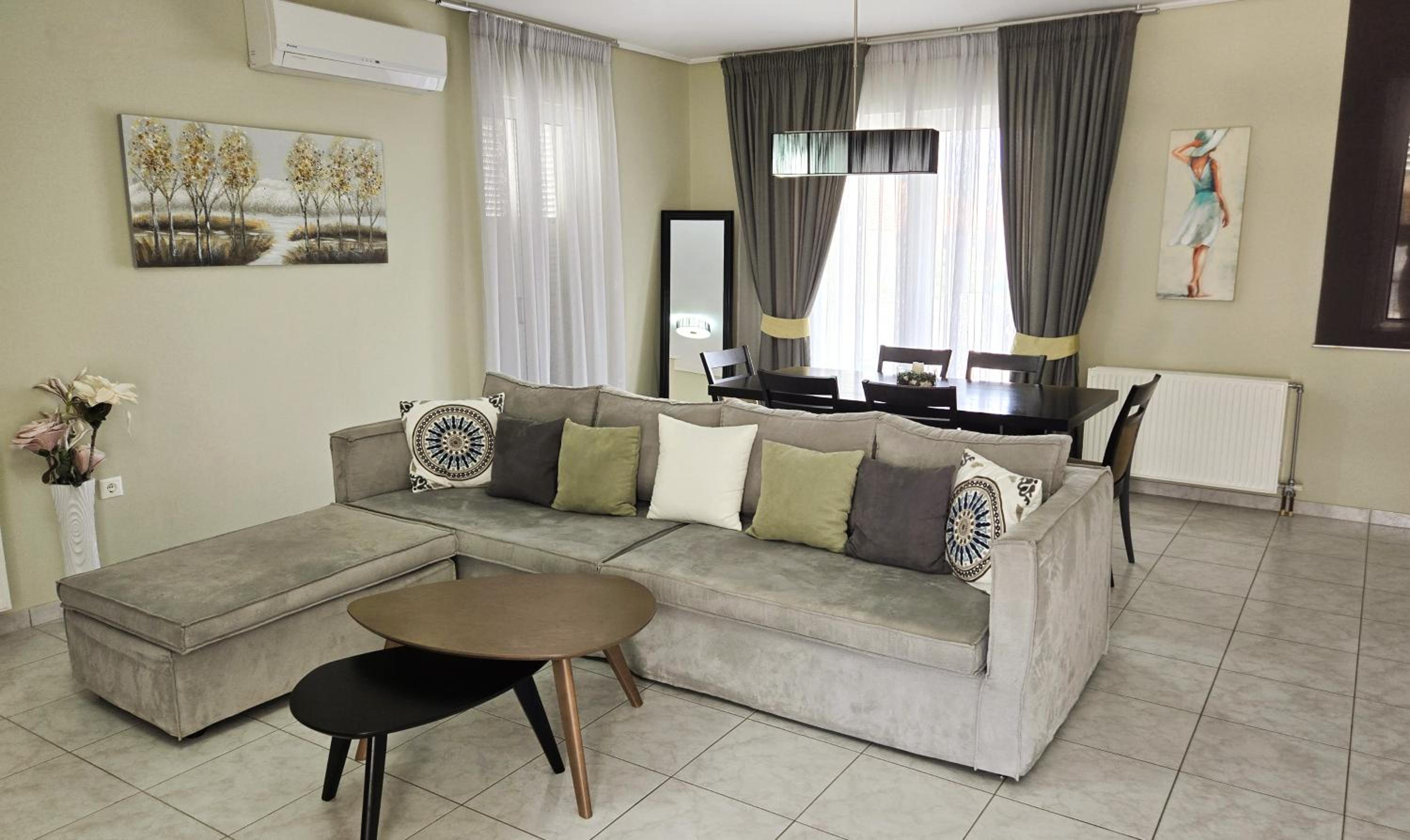 Superior Four-Bedroom Apartment