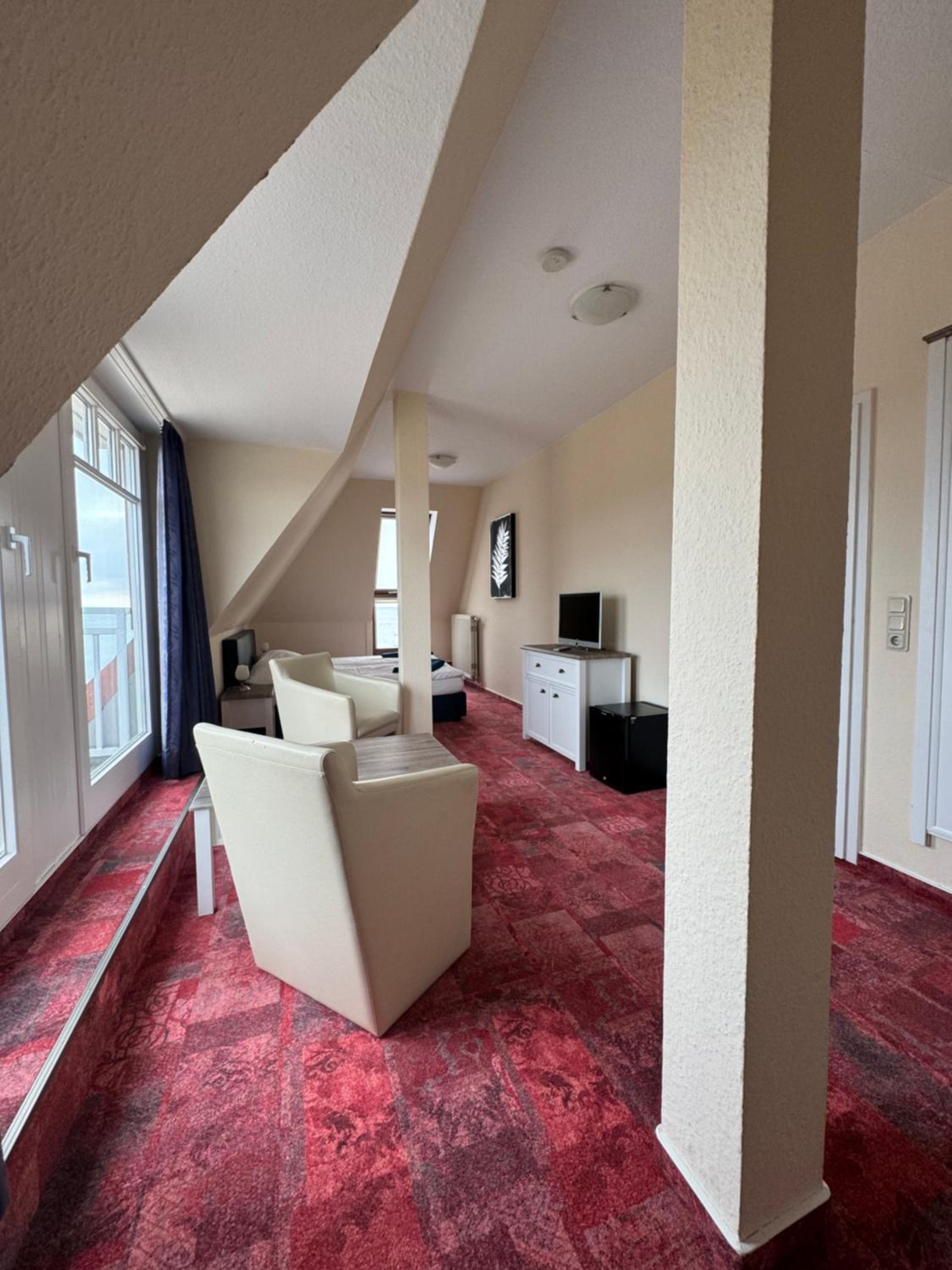 Doppelzimmer/Dachgeschoss mit Terrasse und Meerblick