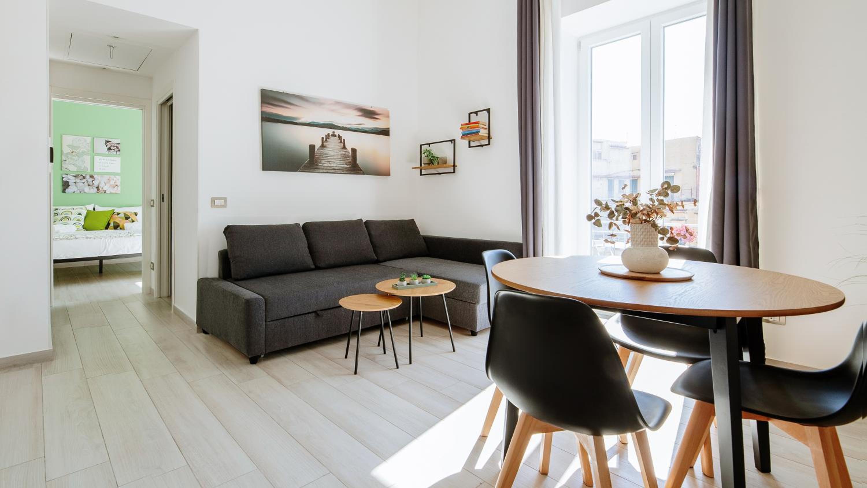 One-Bedroom Apartment