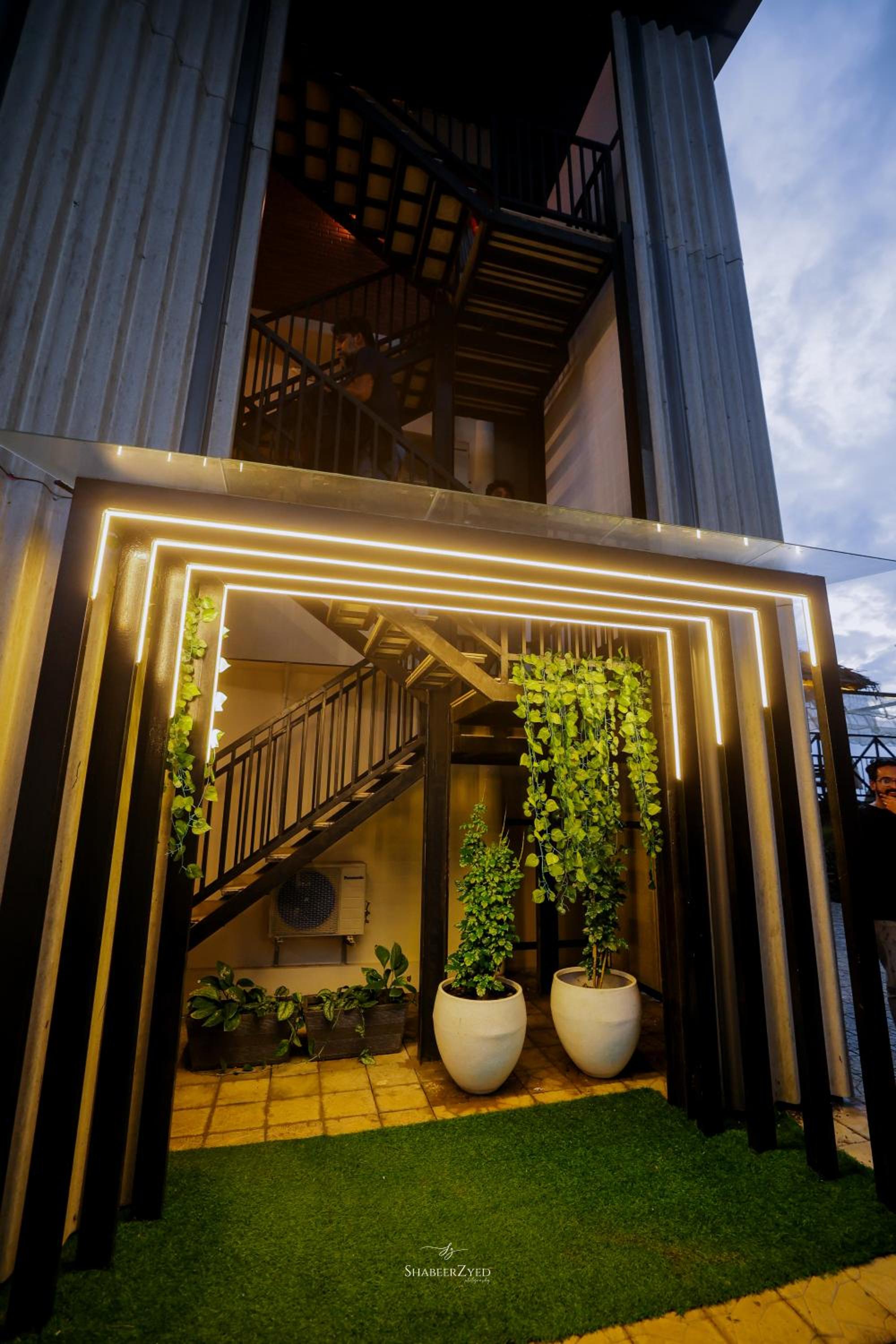 Villa photo 2