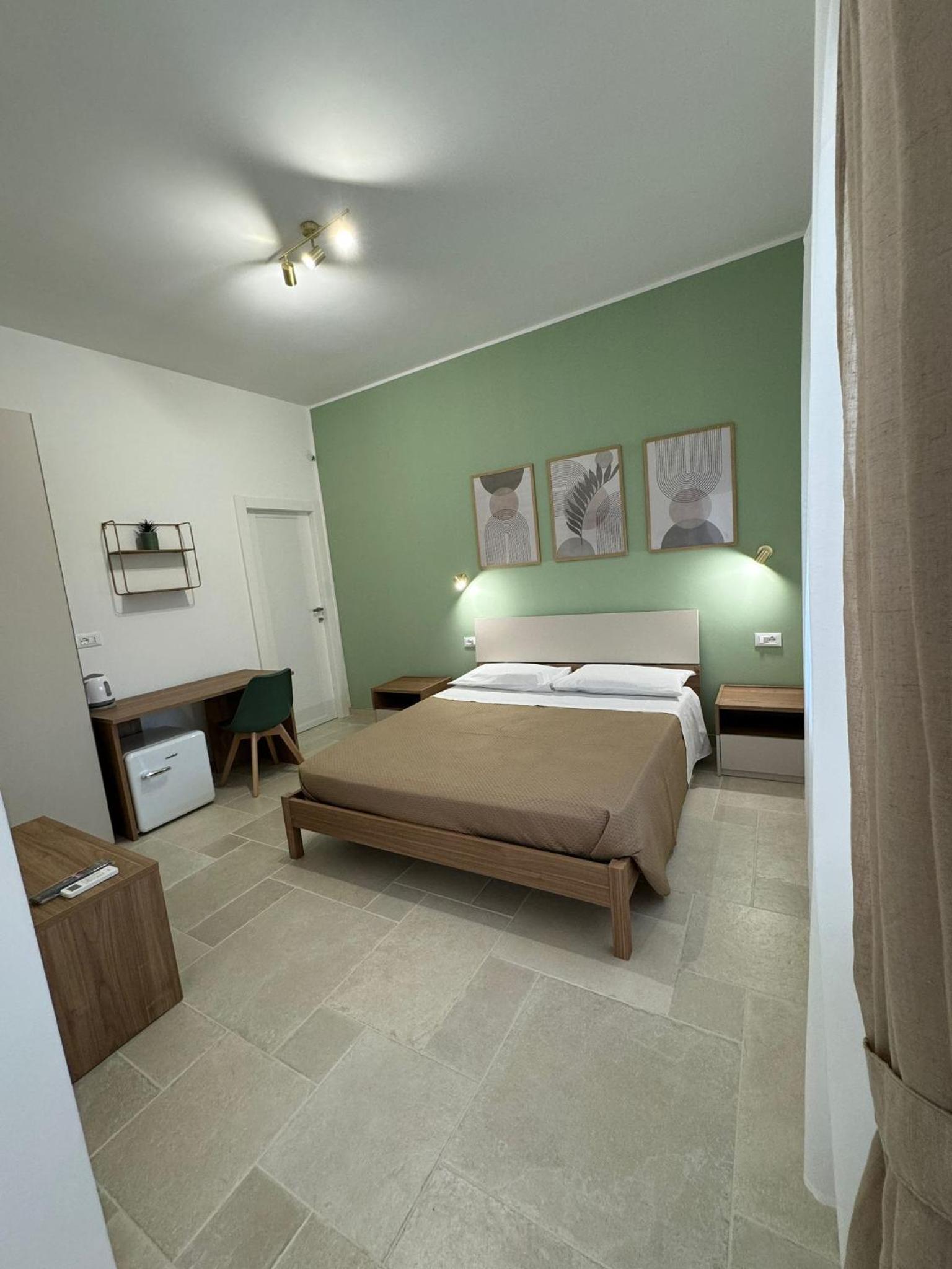 King Room with Garden View
