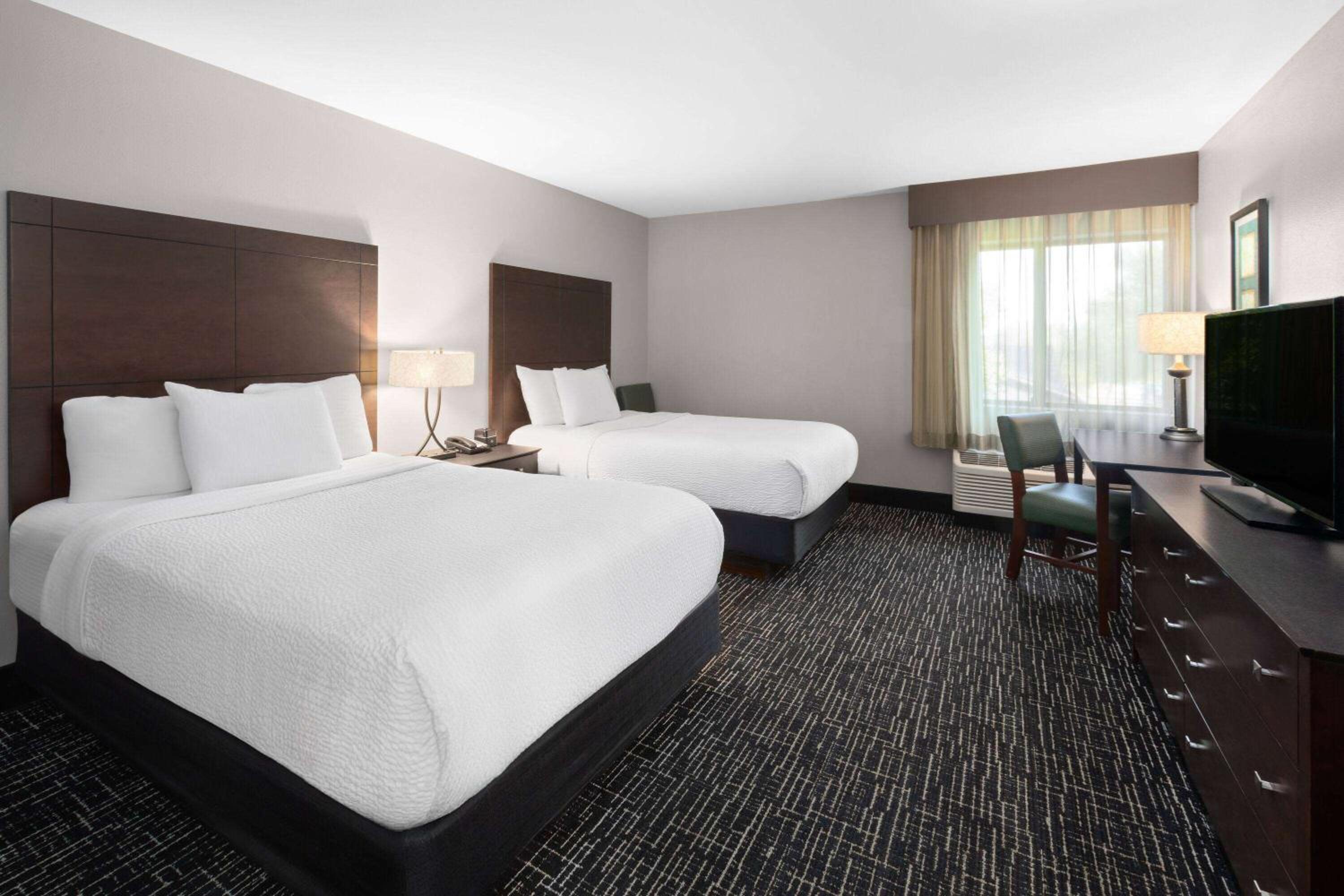 Deluxe Double Room with Two Double Beds