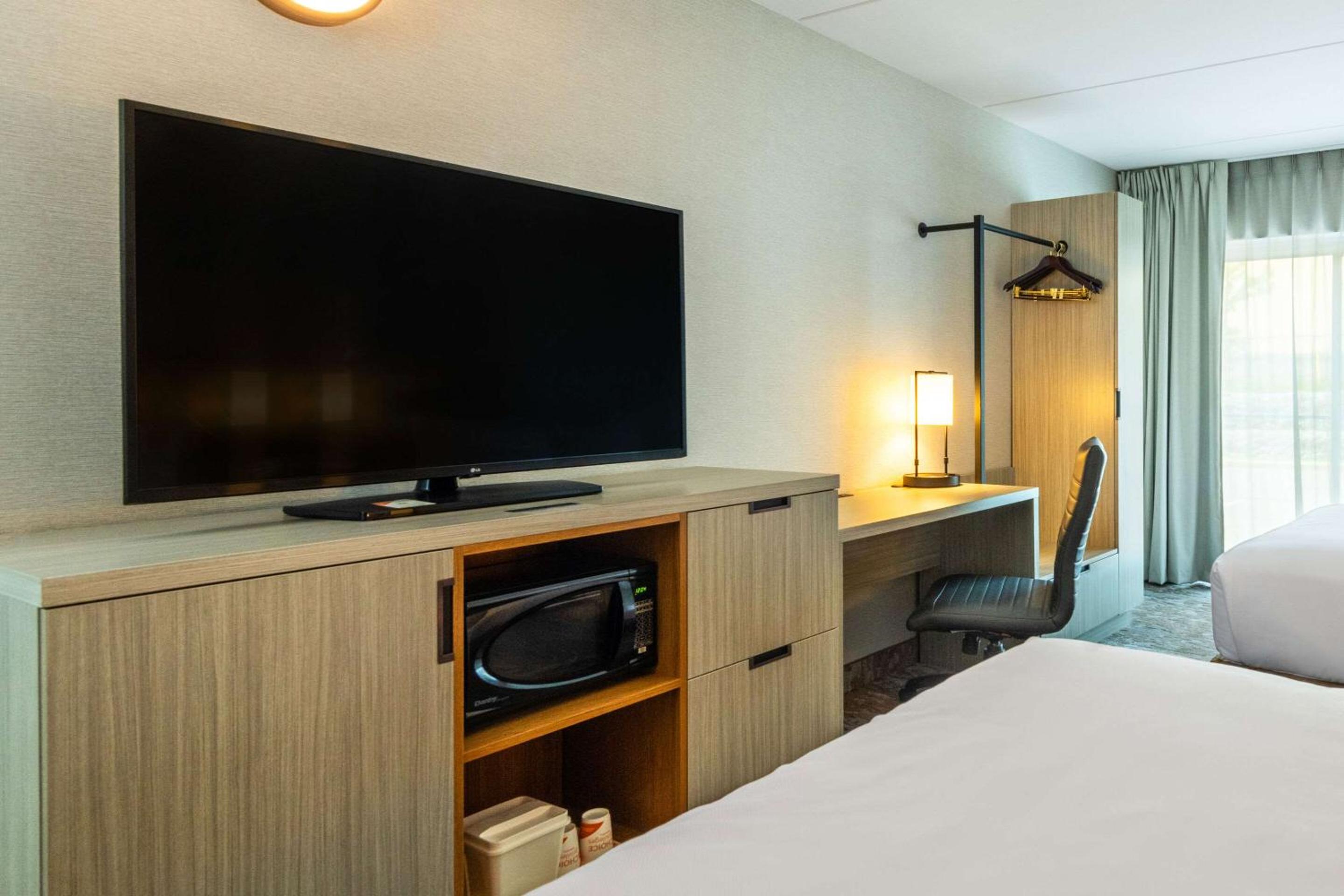 Double Room with Two Double Beds - Ground Floor - Photo 7