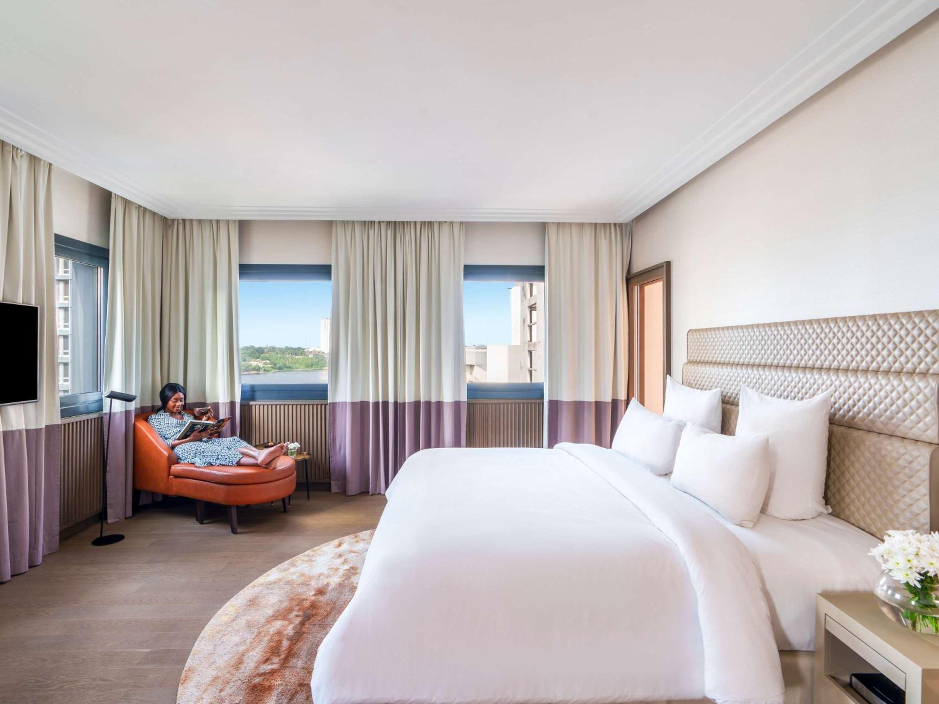 Executive King Suite photo 3