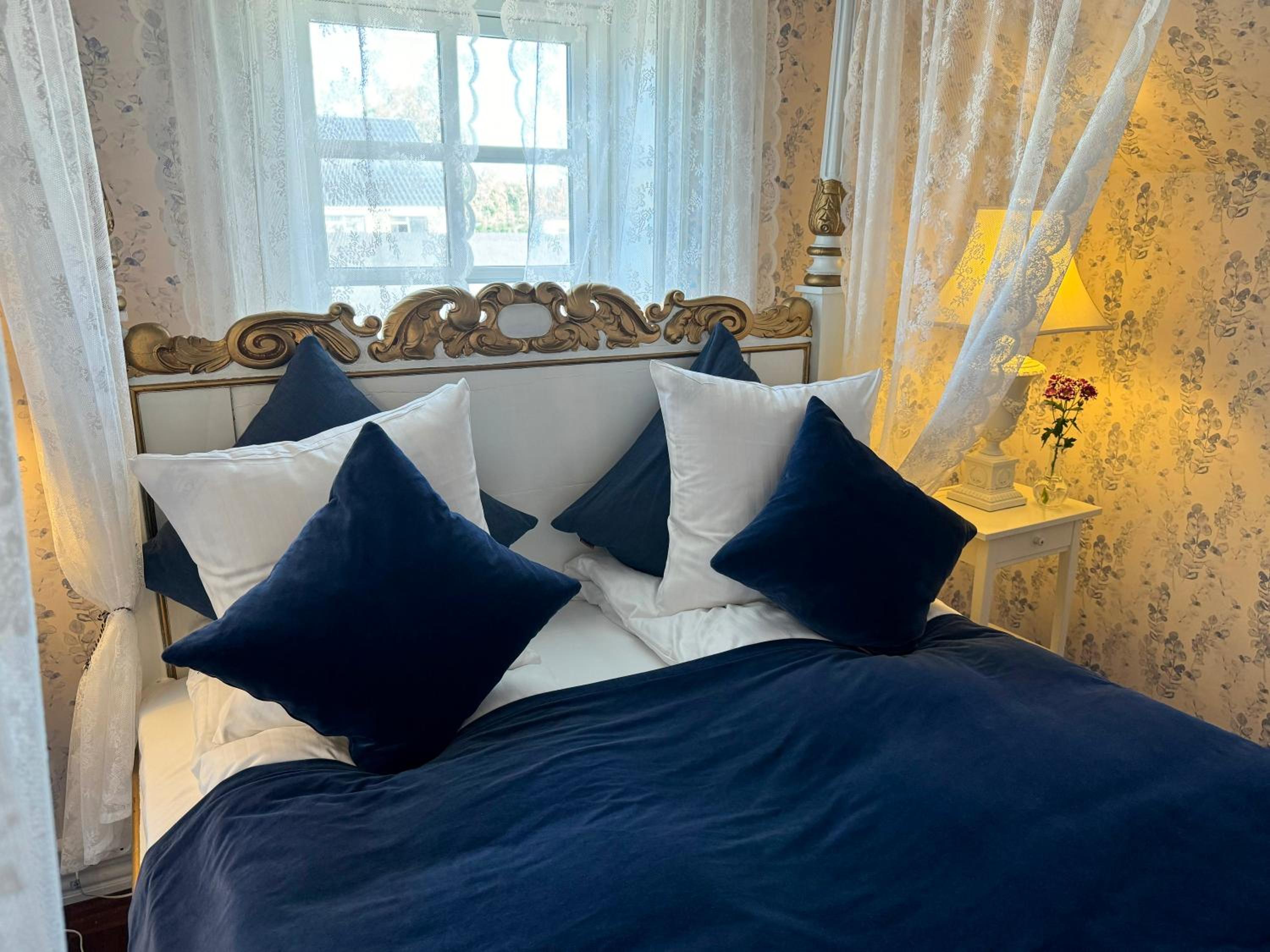 Suite with Terrace - Photo 17