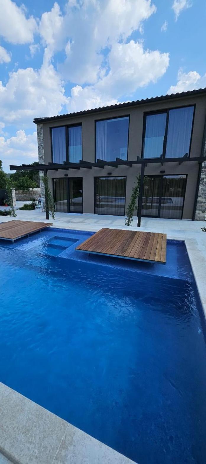 Deluxe Villa photo 3