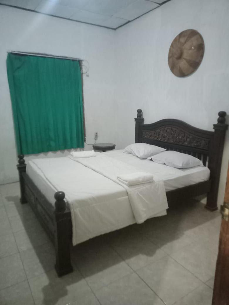 Double Room with Shared Bathroom photo 1
