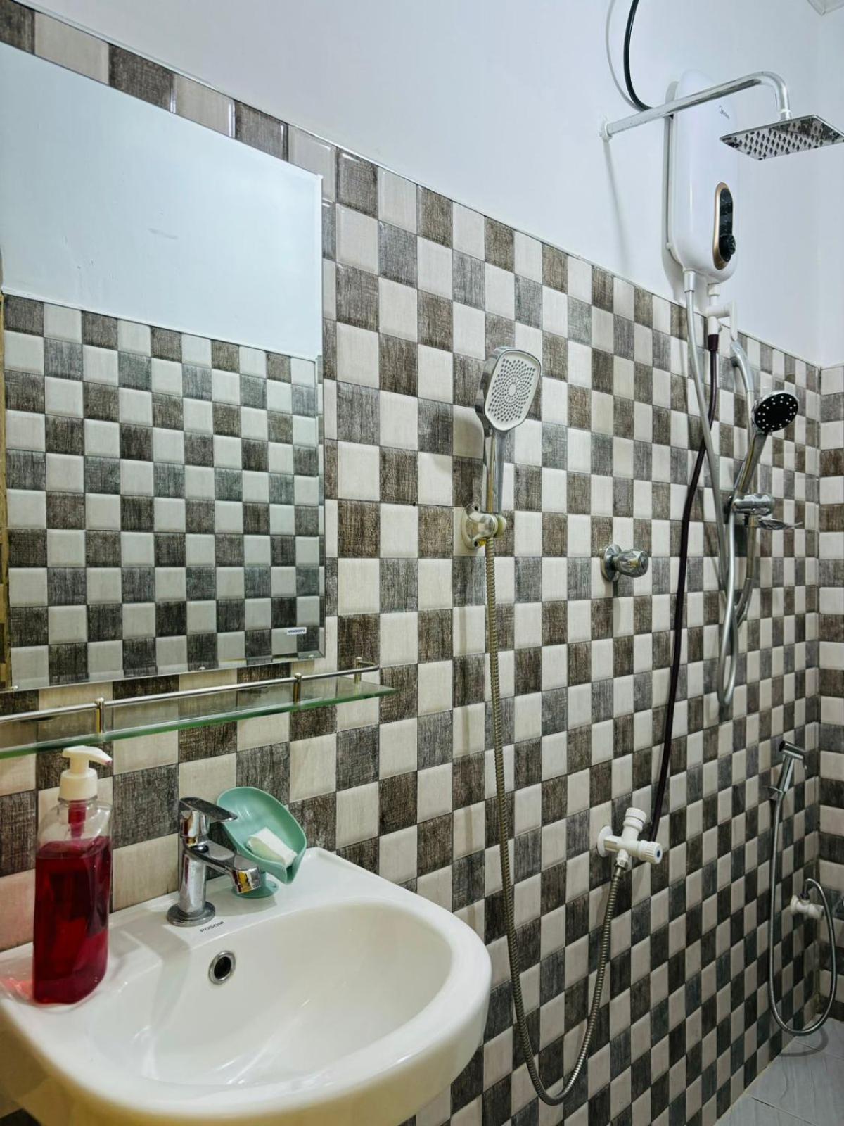 Double Room with Private Bathroom photo 1