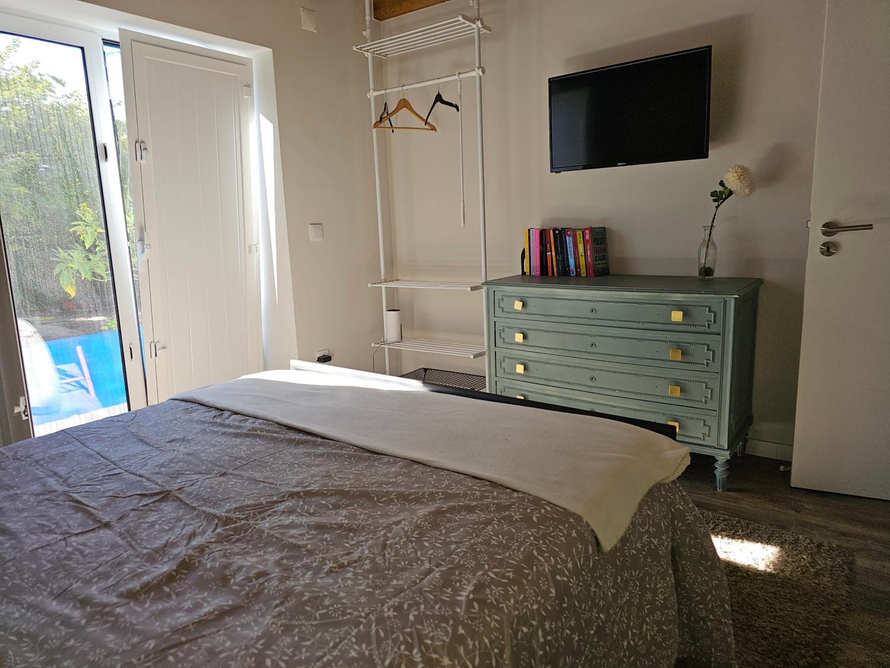Two-Bedroom House photo 2