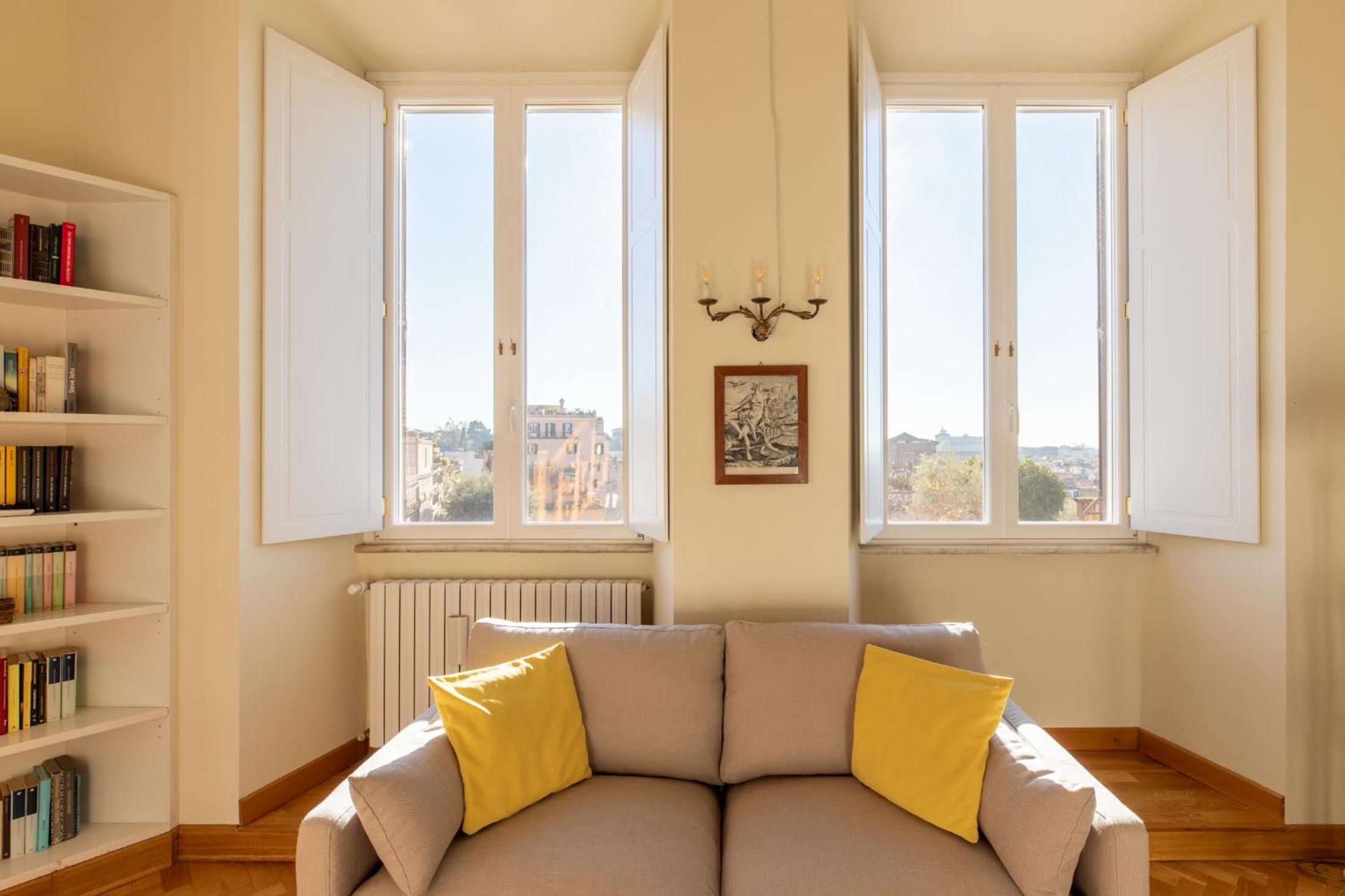Superior Apartment with City View