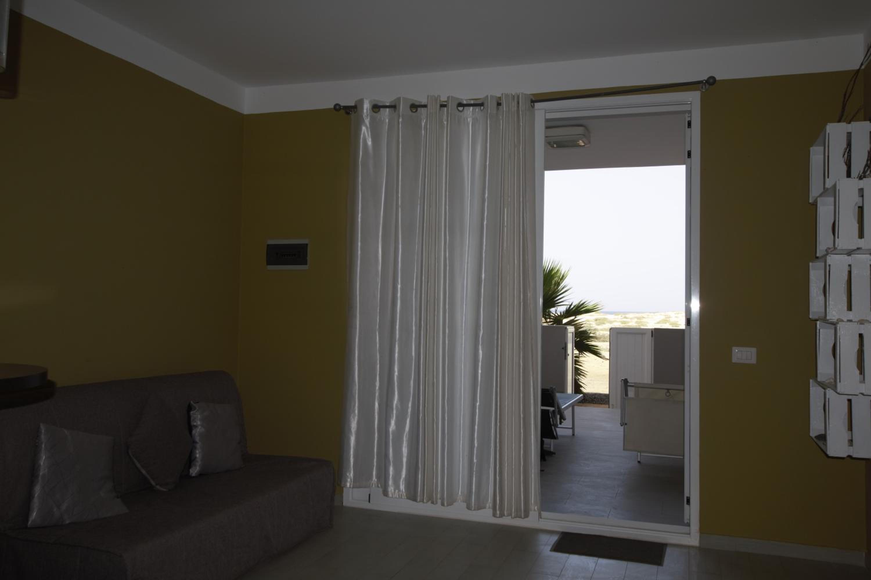 Deluxe One-Bedroom Apartment With Ocean View photo 1