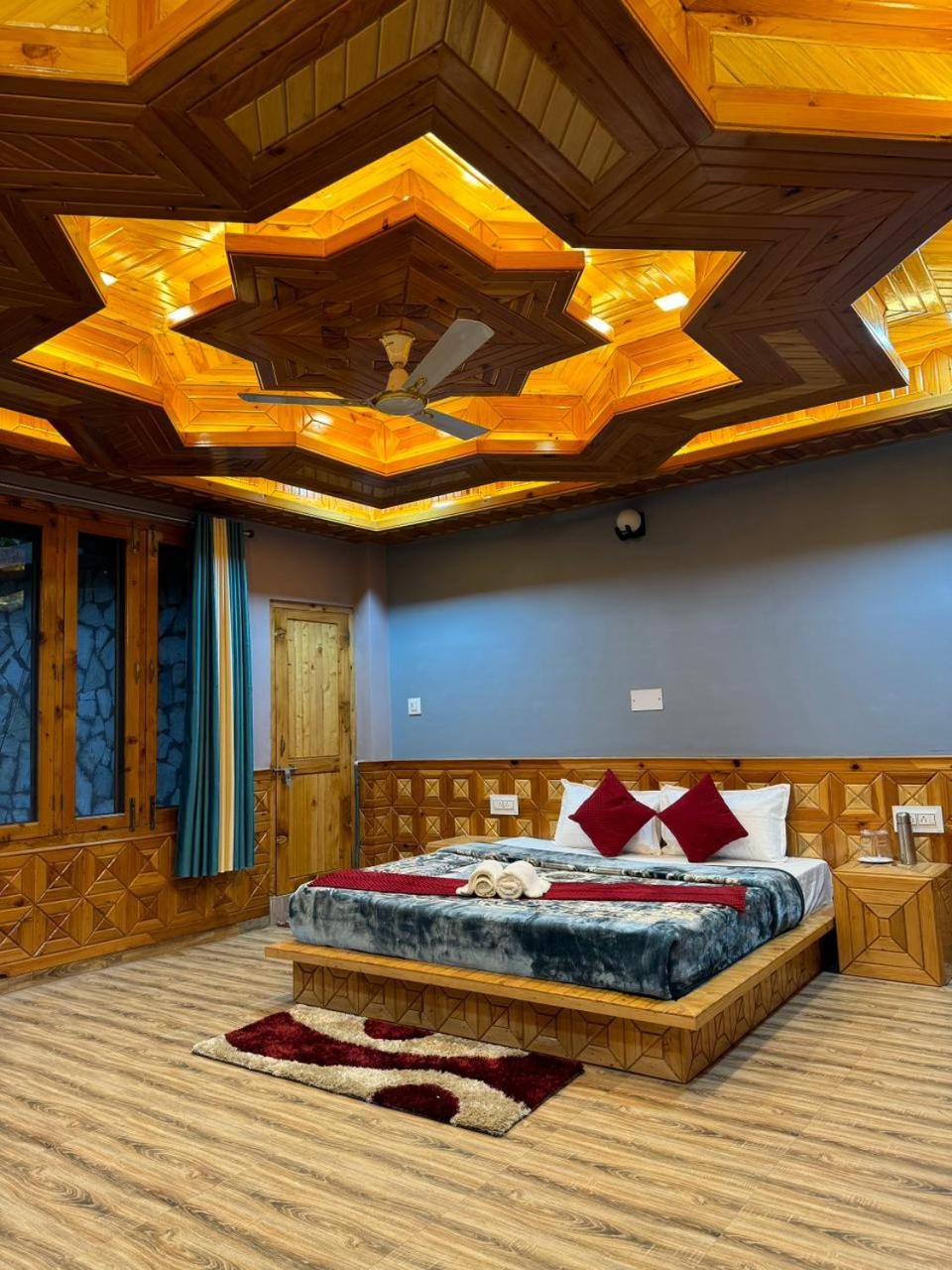 One-Bedroom House photo 1