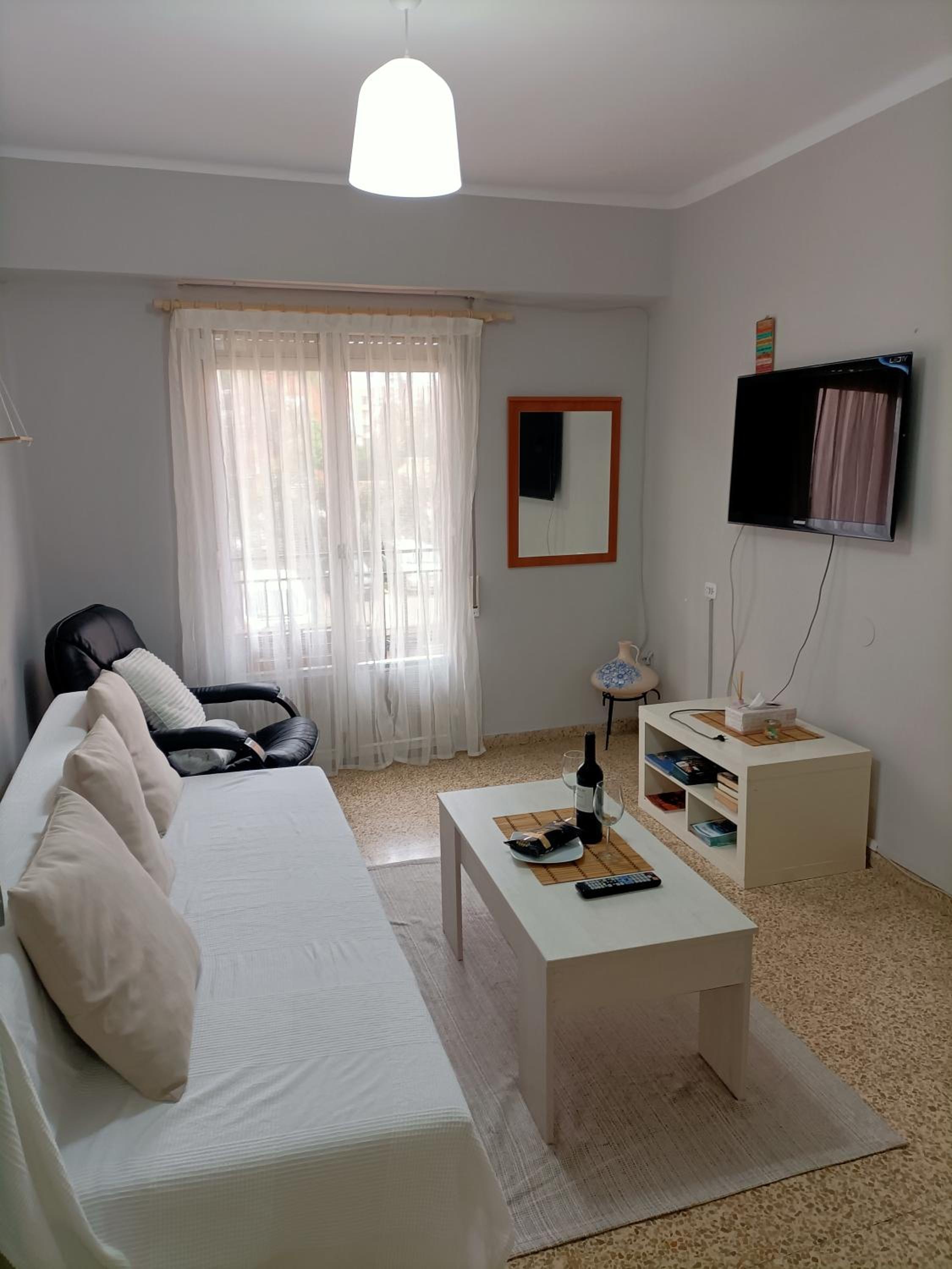 Apartment photo 3