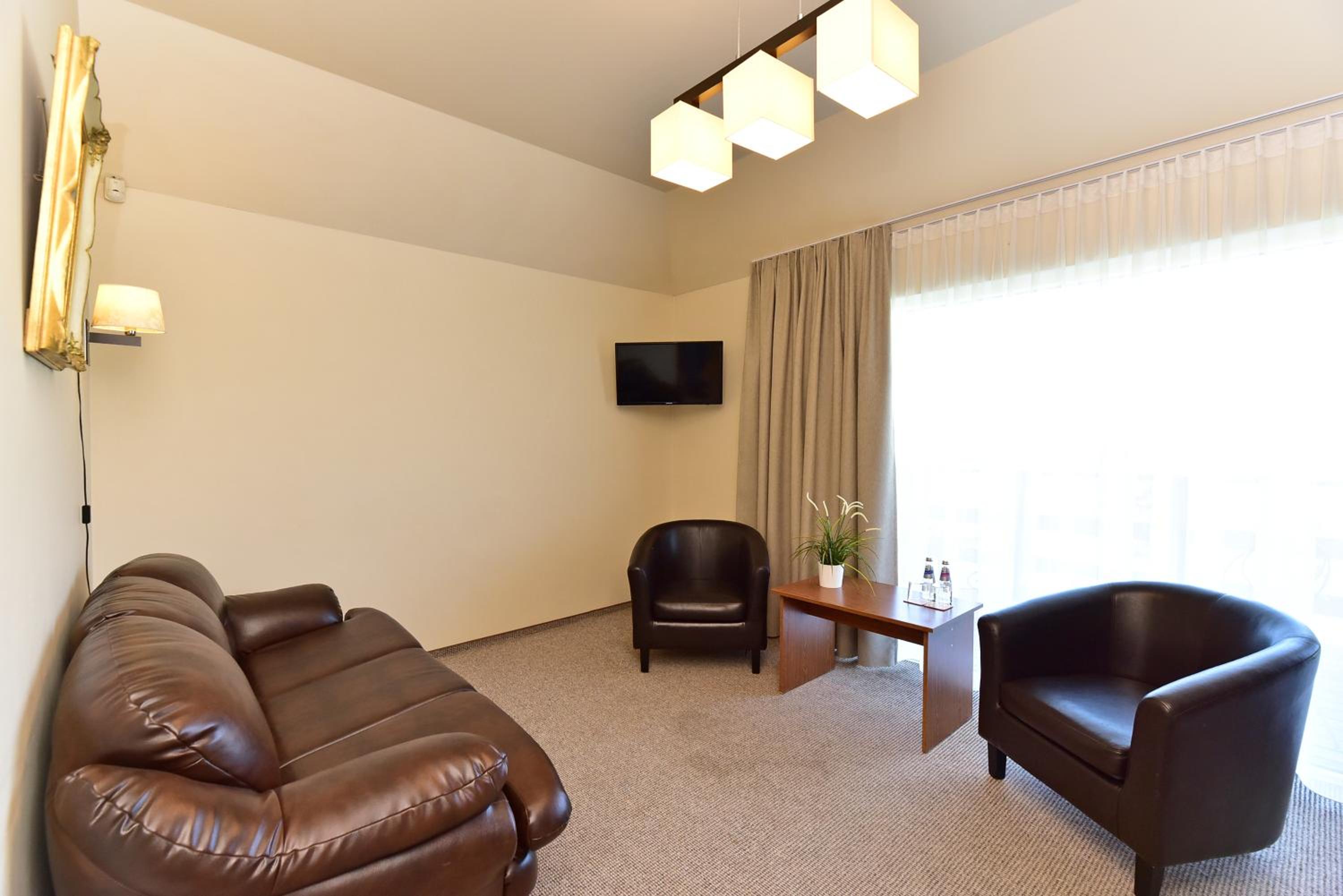 Suite with Balcony photo 1