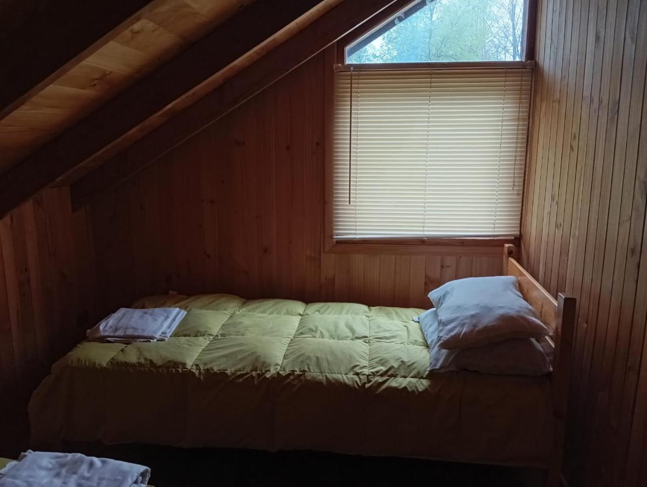 One-Bedroom House photo 1