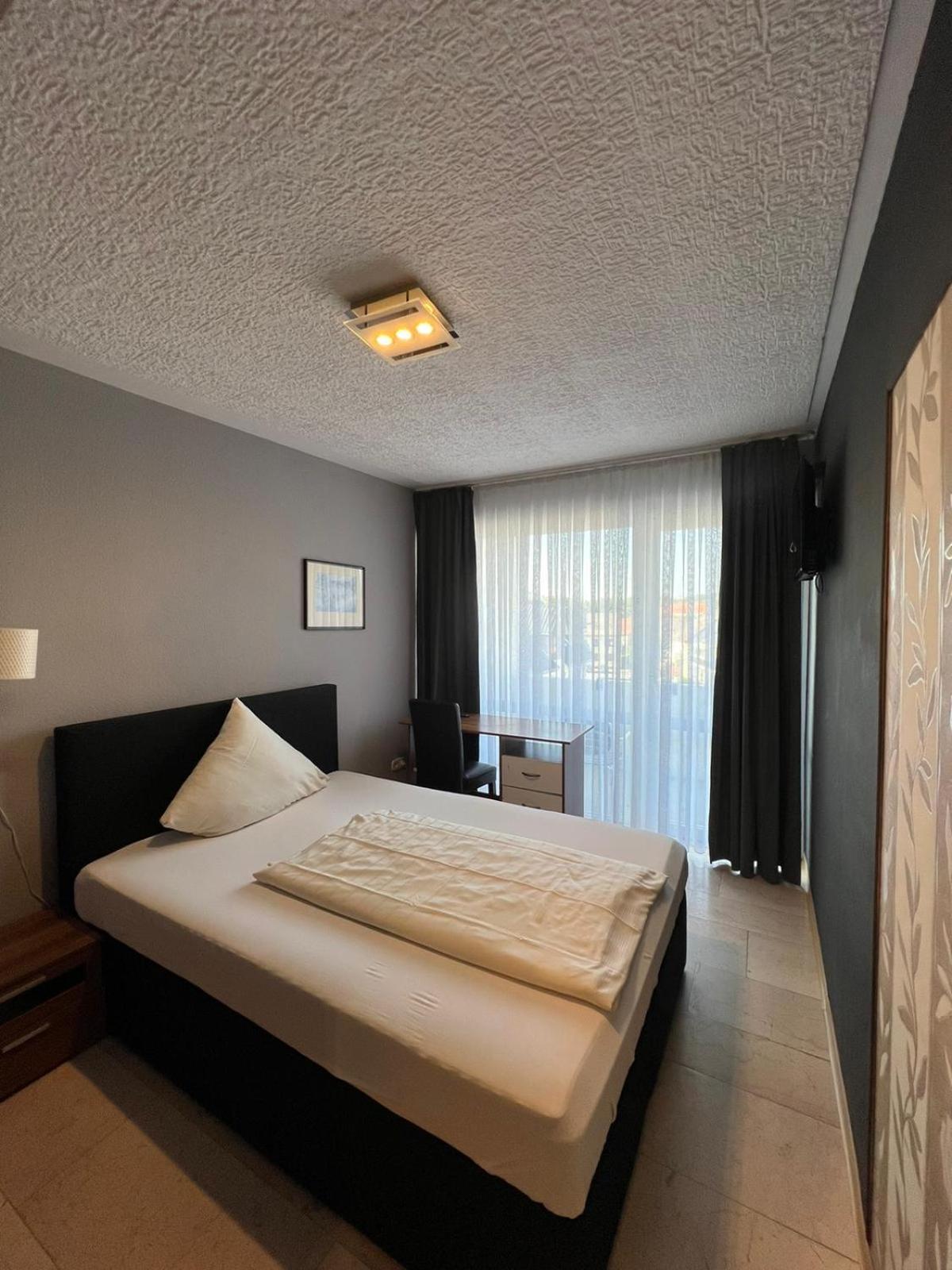 Comfort Single Room