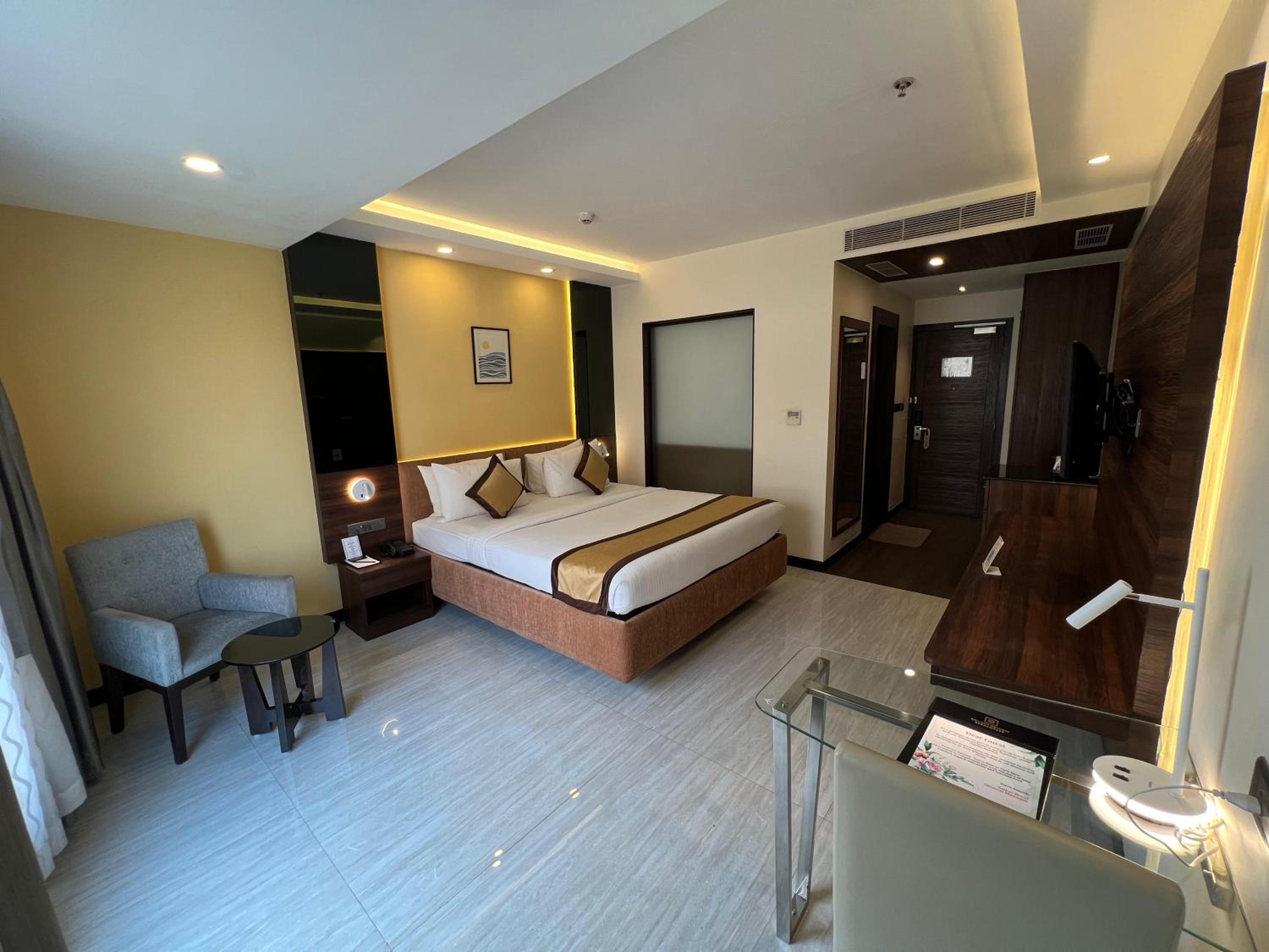 Deluxe Double Room photo 2