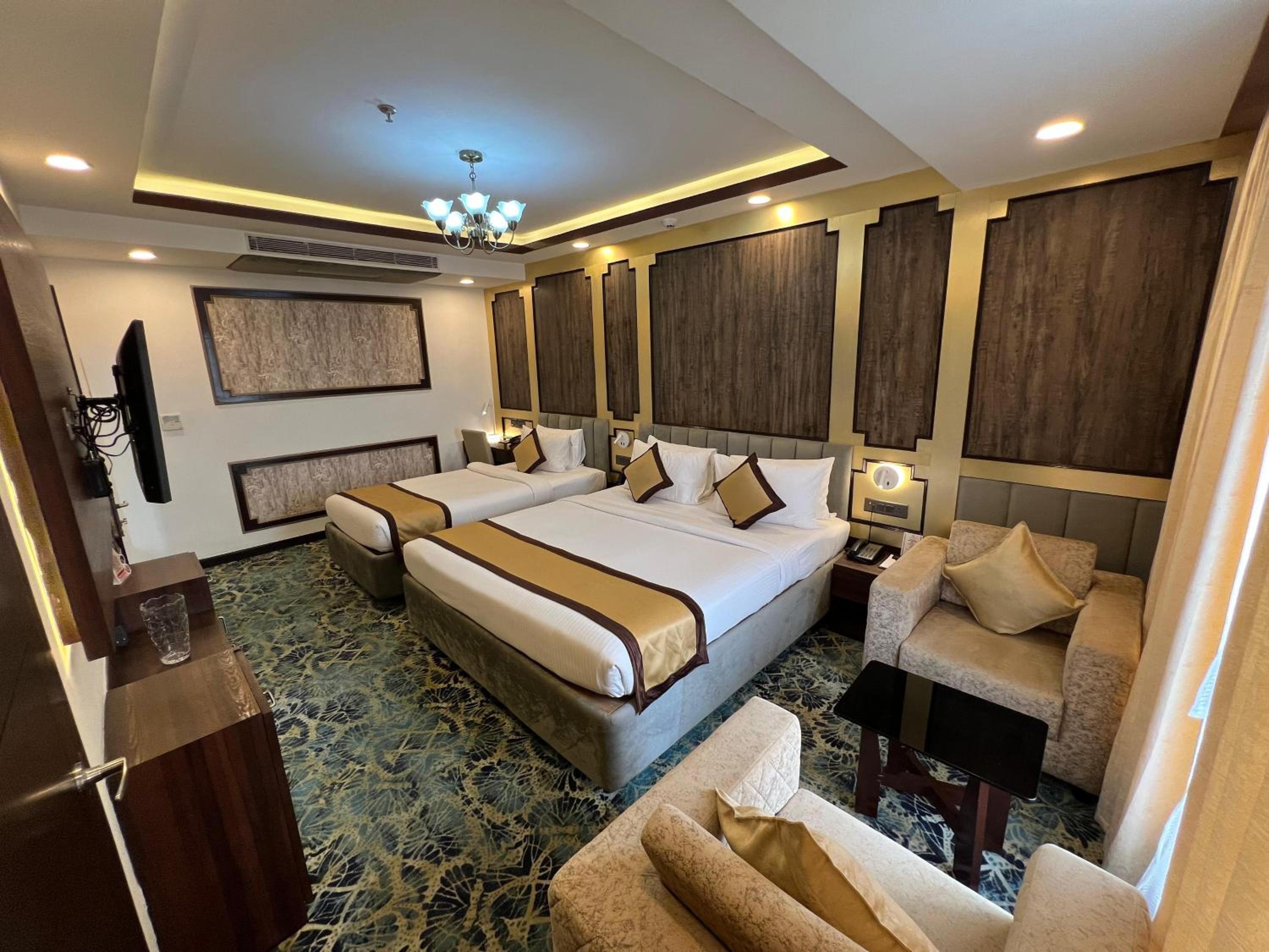 Superior Suite photo 1