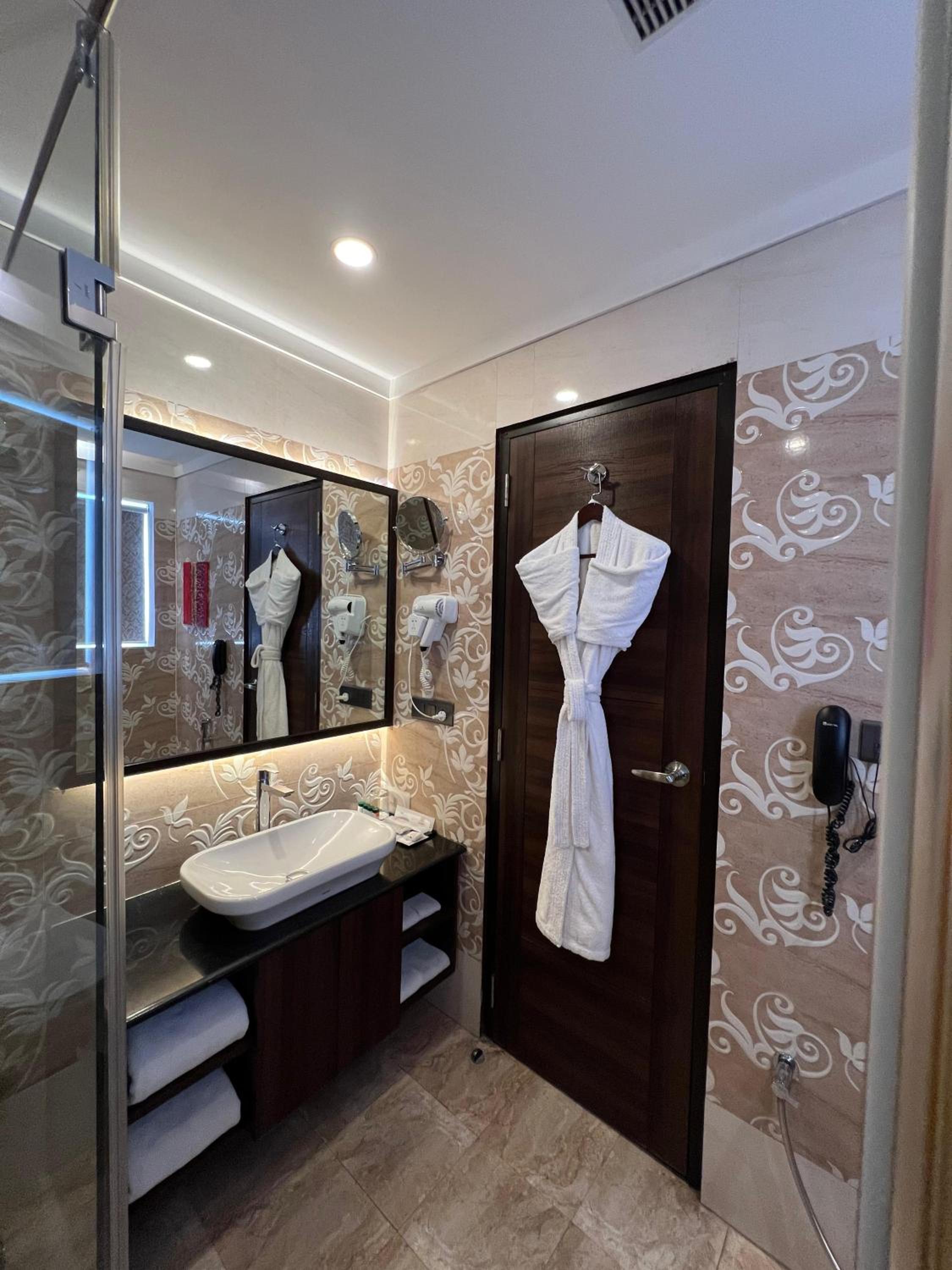 Superior Suite photo 3