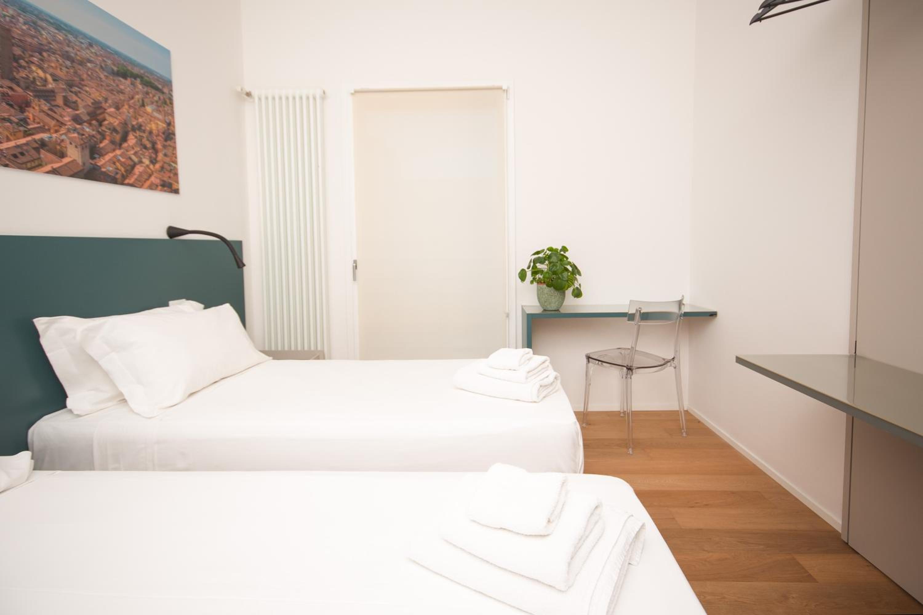Two-Bedroom Superior Apartment - City View