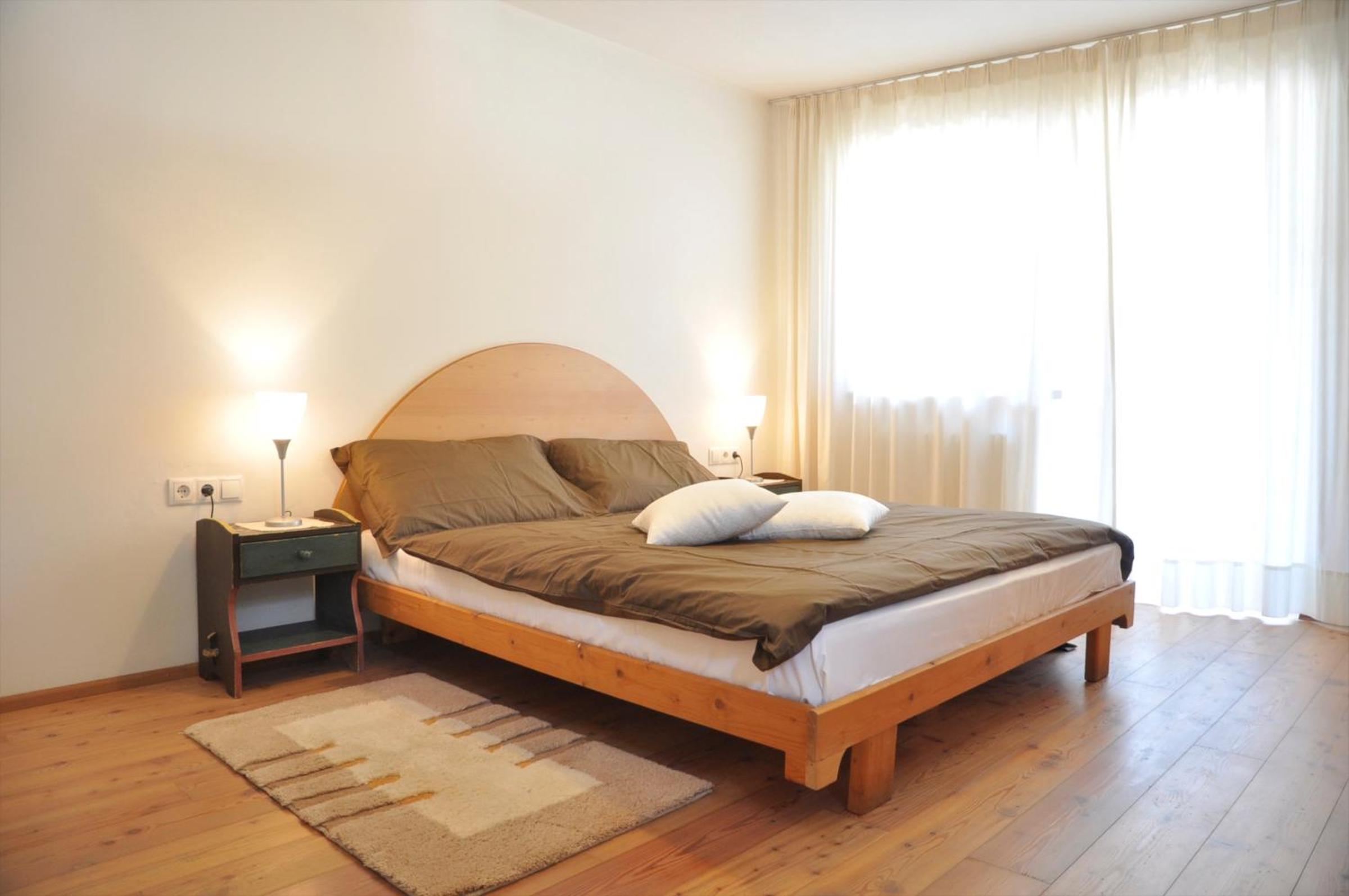 Standard One-Bedroom Apartment photo 1