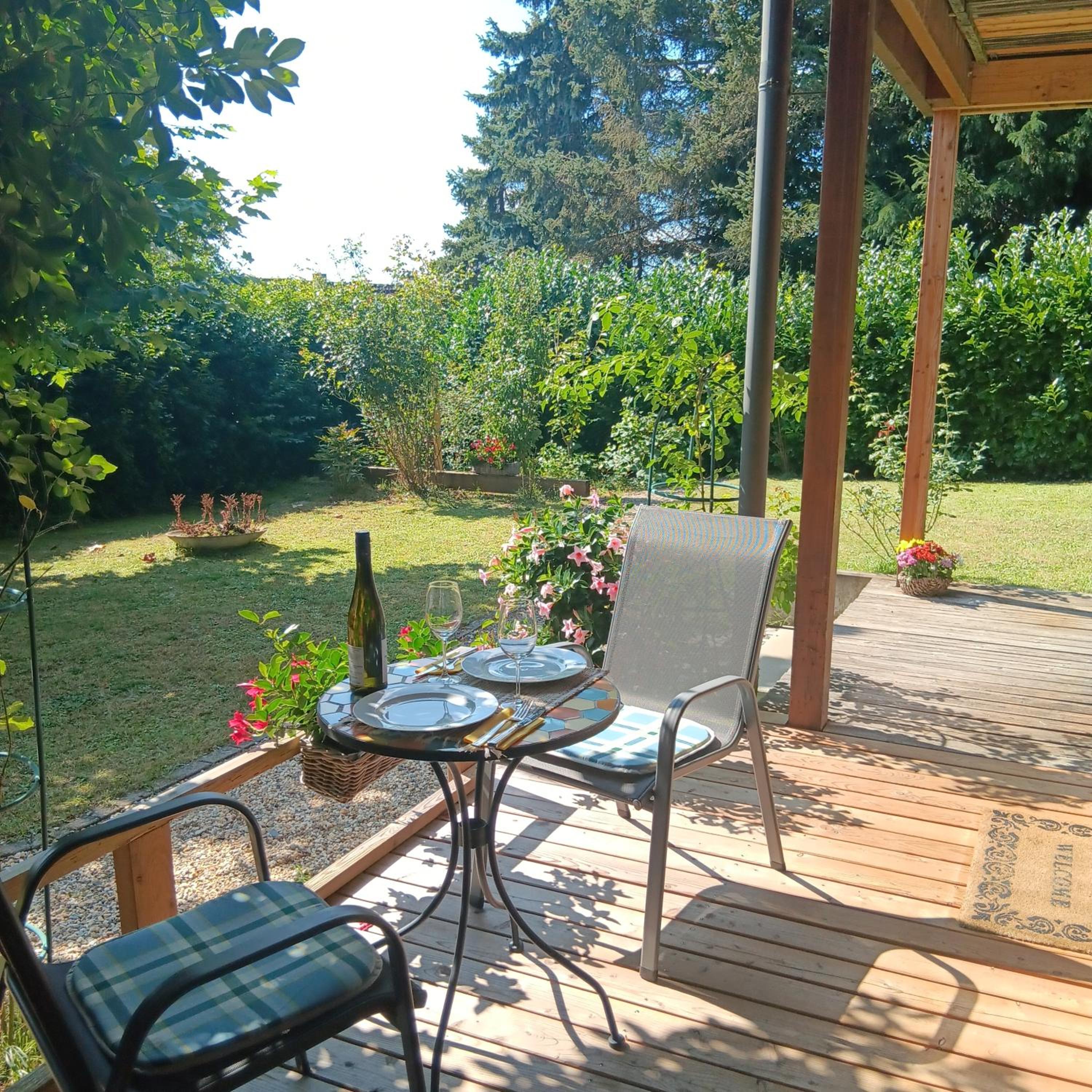 Apartment with Garden View photo 2