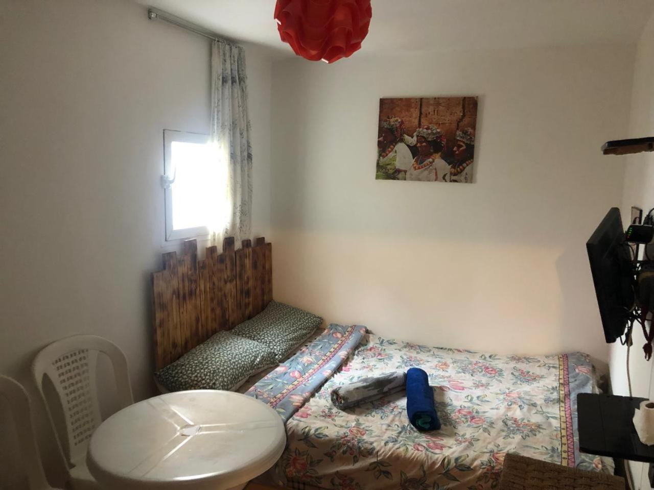 Double Room With Shared Bathroom photo 1