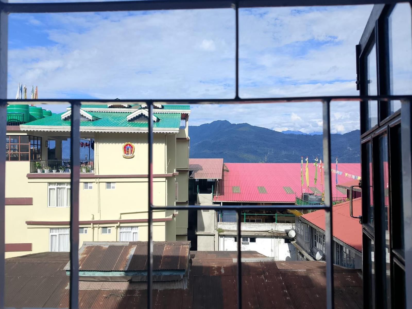 Triple Room with Mountain View photo 2