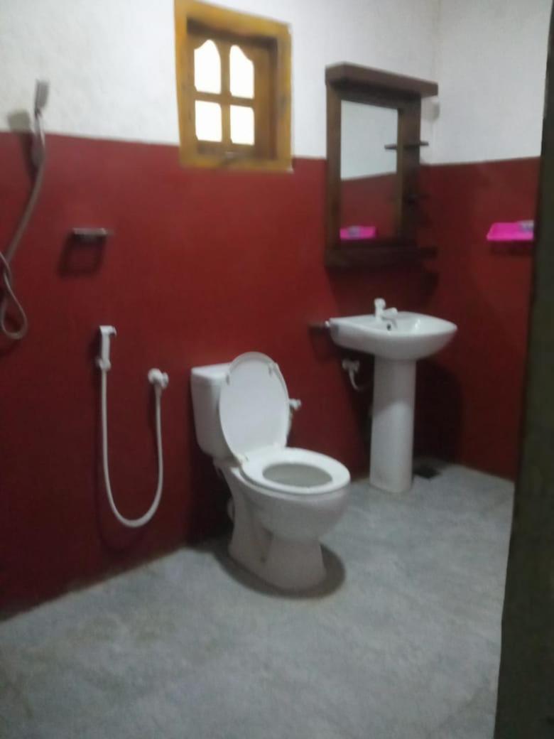 Family Room with Bathroom photo 2
