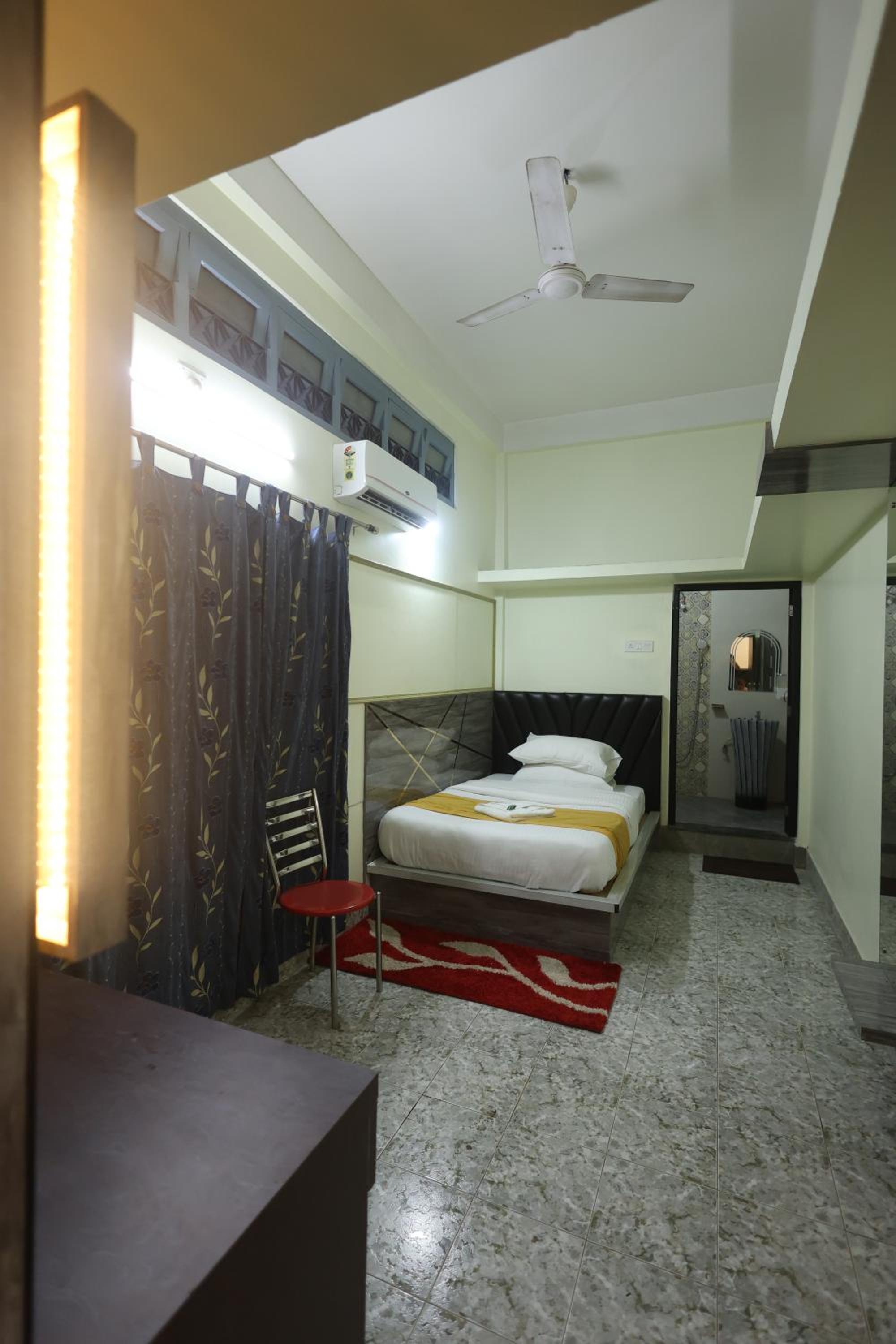 Deluxe Single Room photo 2