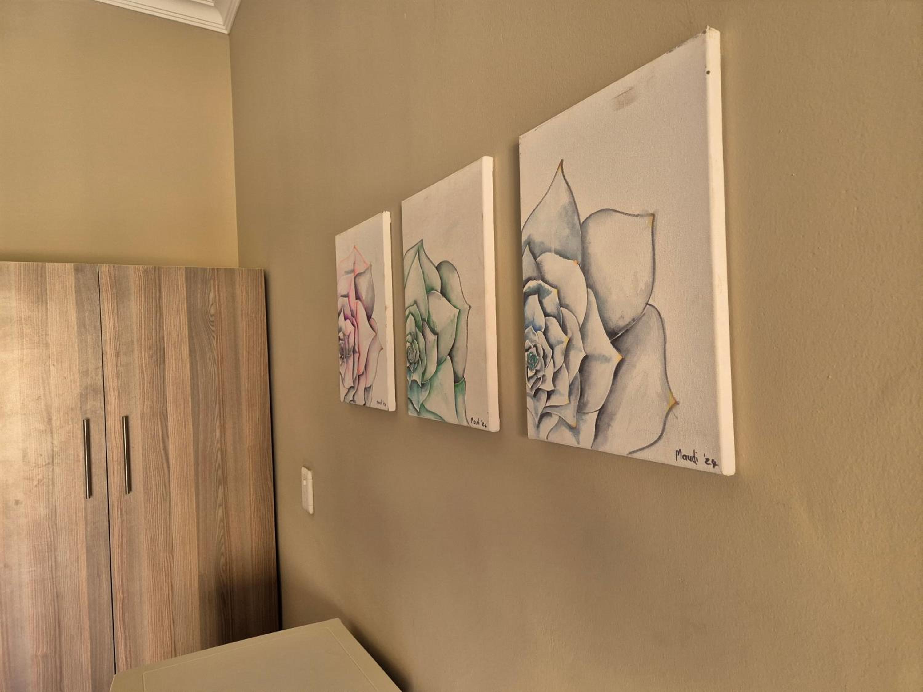 Standard King Room - Photo 21