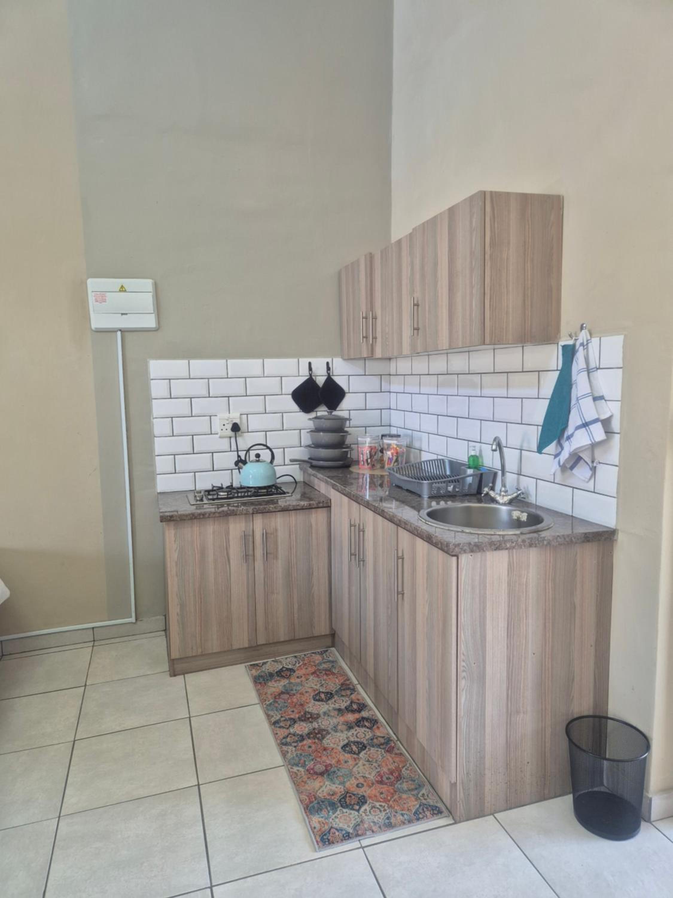 Family Room - Photo 11