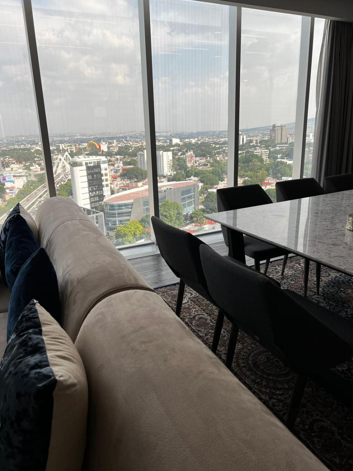 Presidential Suite photo 3