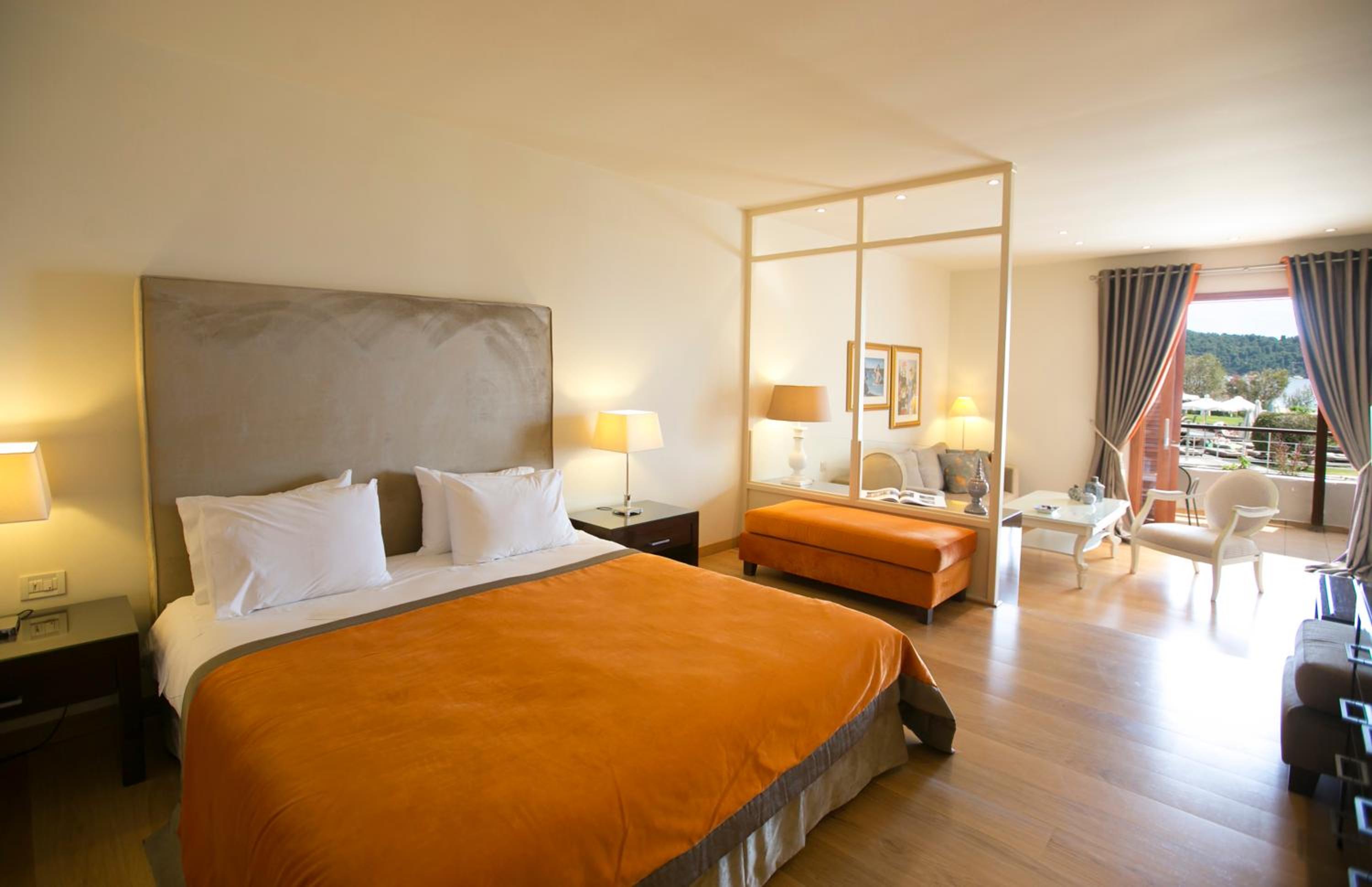 Deluxe Junior Suite