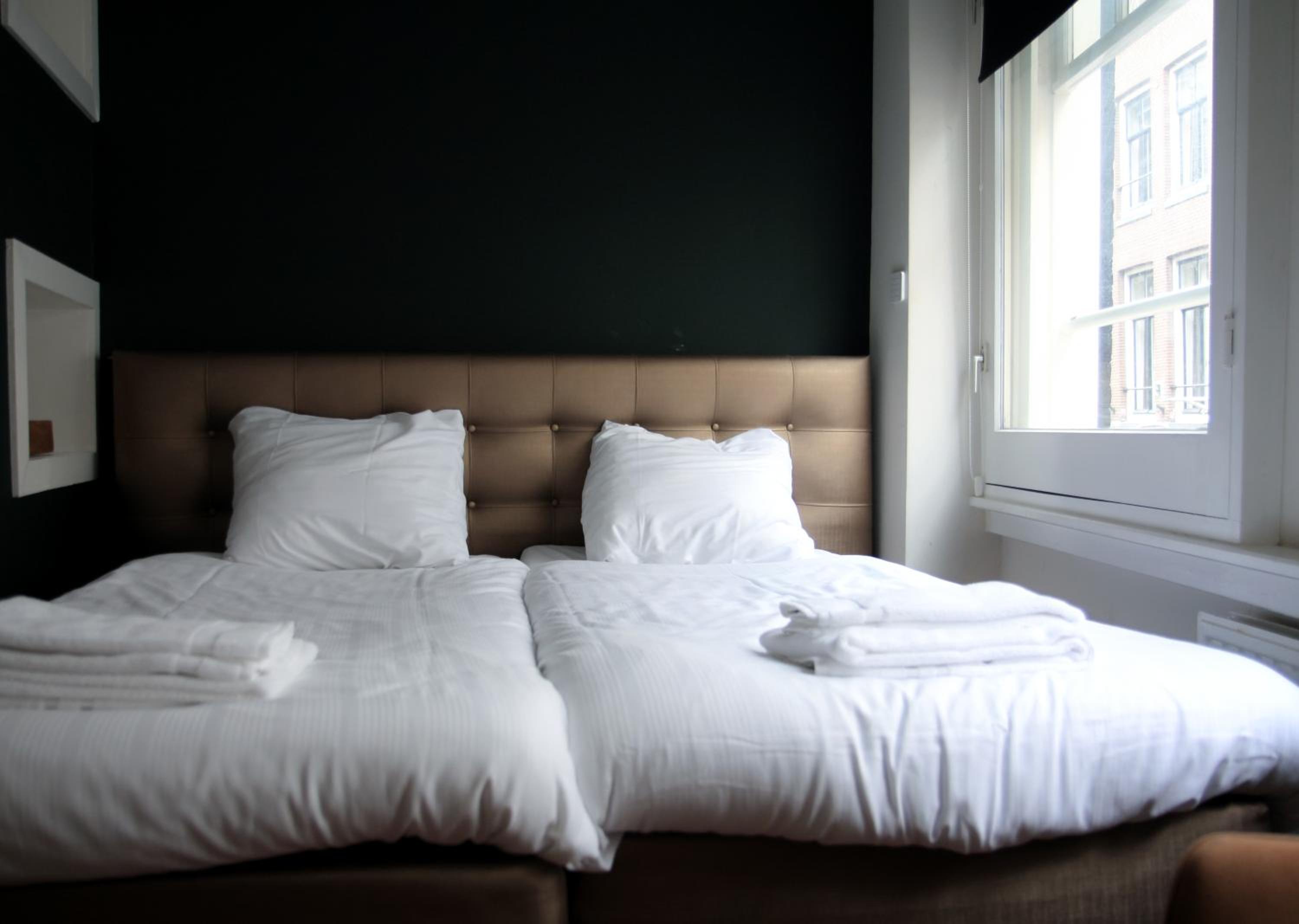 Standard Twin Room photo 1