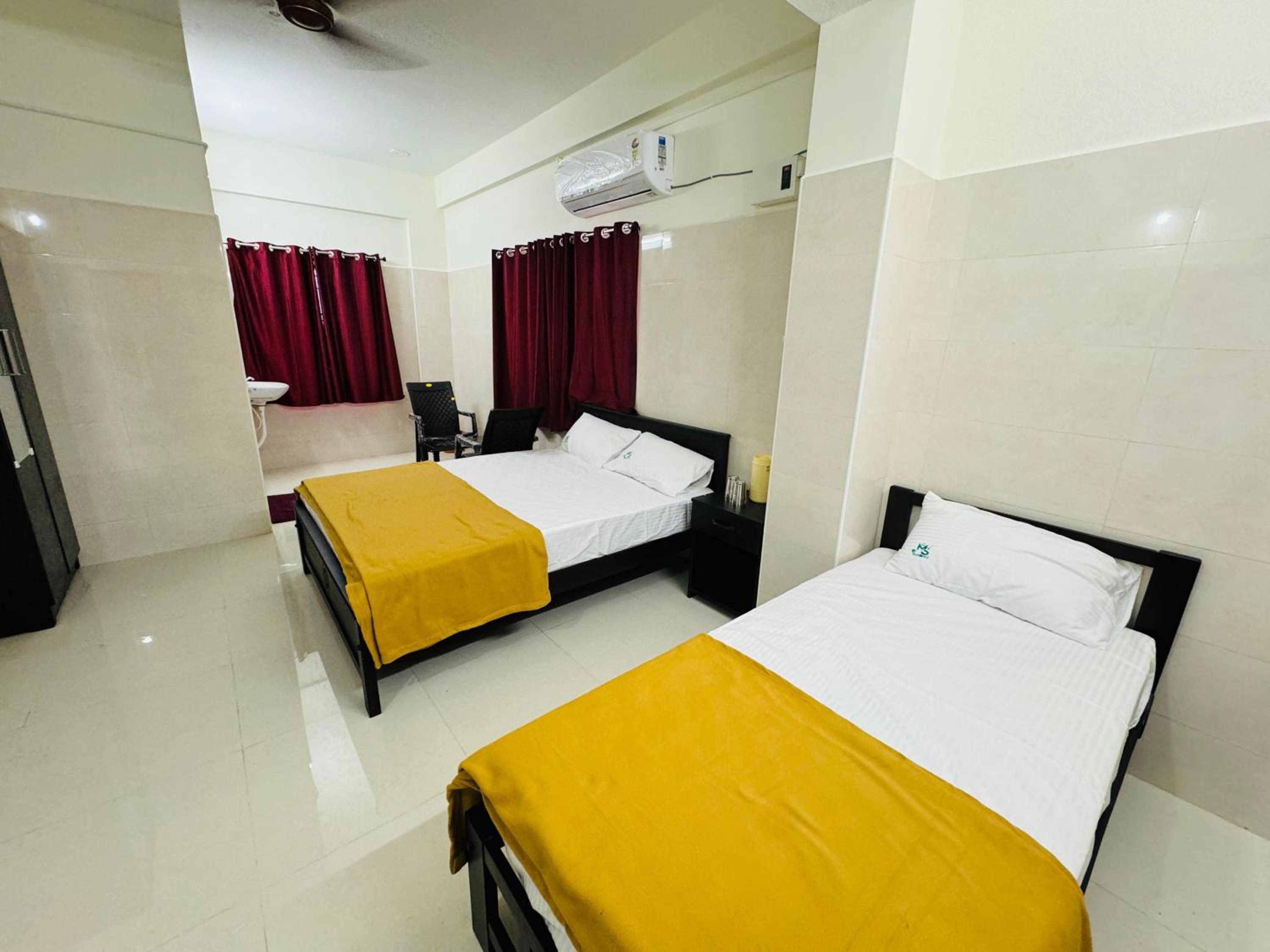 Triple Room