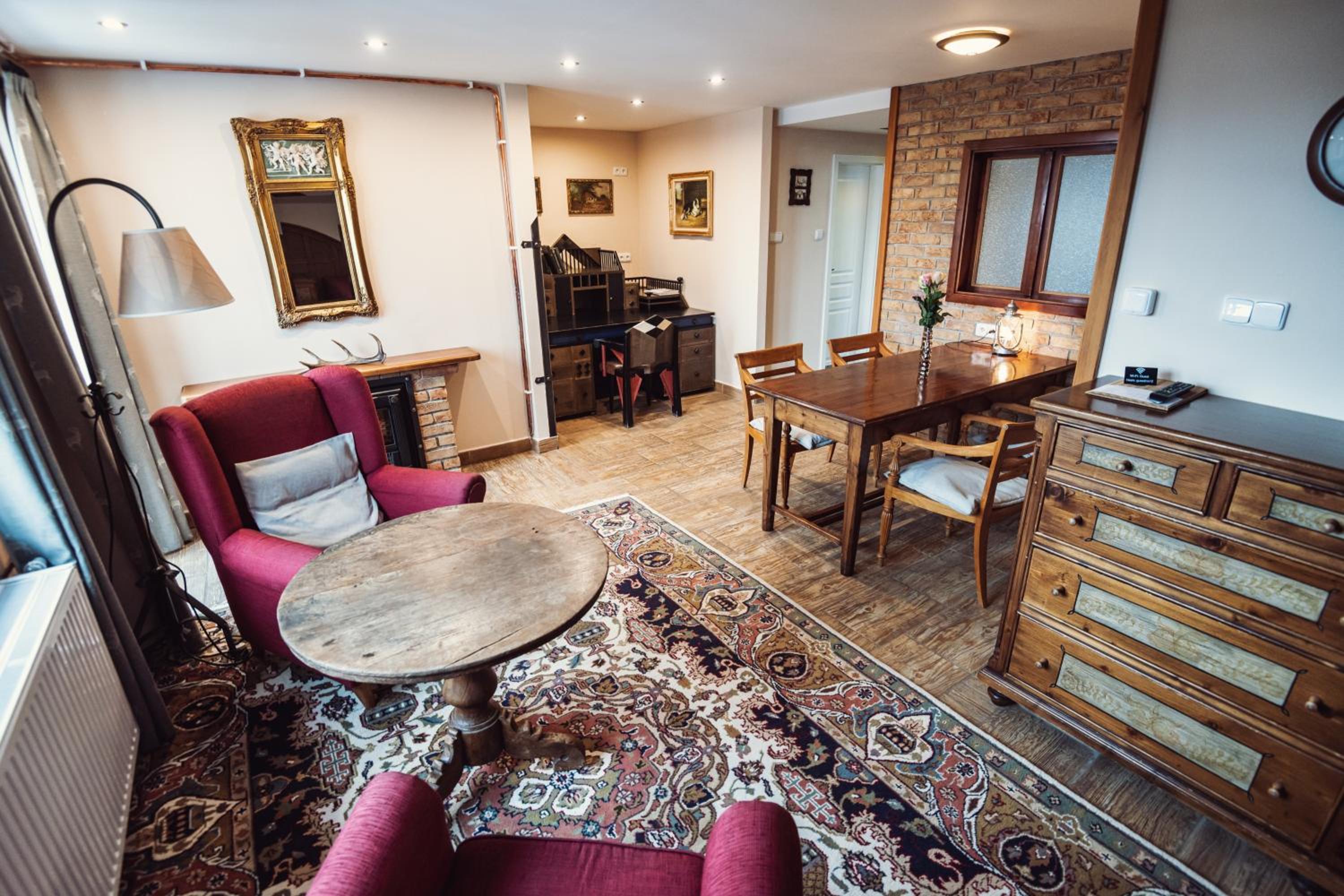 Suite with Balcony photo 1