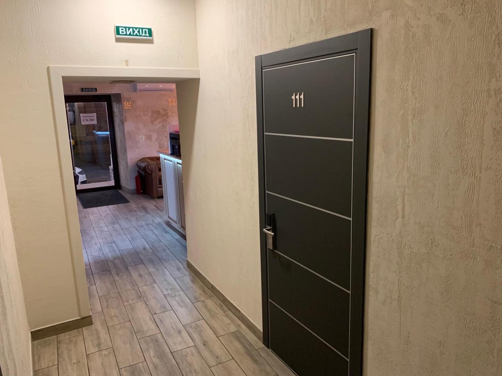 Twin Room - Disability Access photo 1